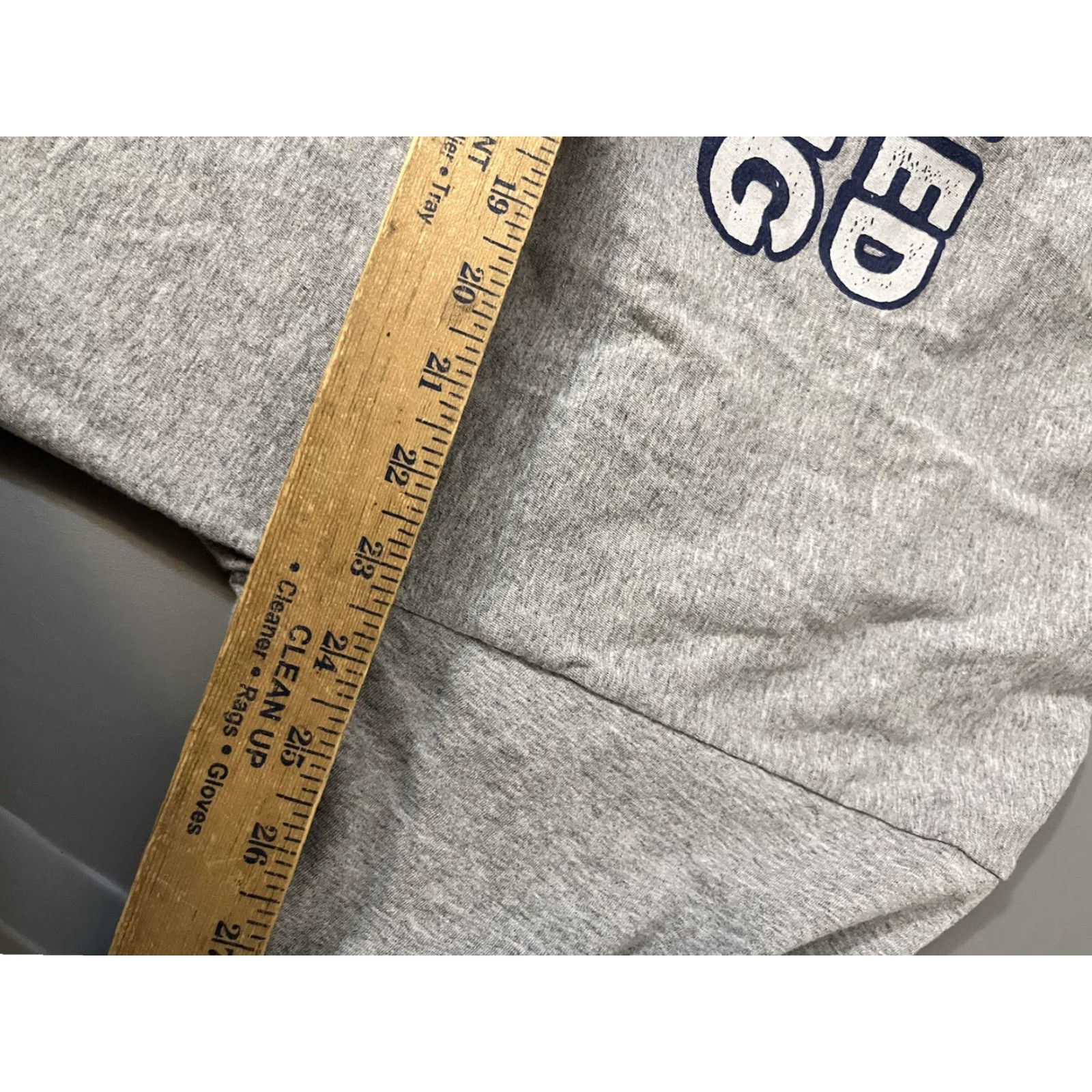 Vintage VINTAGE DOM Thinking GDC T-Shirt Unisex Adults 2XL Gray Dog Cotton Basic Tee Mens Womens Size US XXL / EU 58 / 5 - 5 Thumbnail