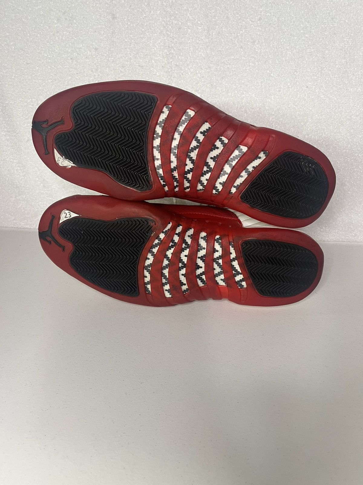Nike Nike Air Jordan 12 OG Cherry 1997 Size 14 Size US 14 / EU 47 - 13 Thumbnail