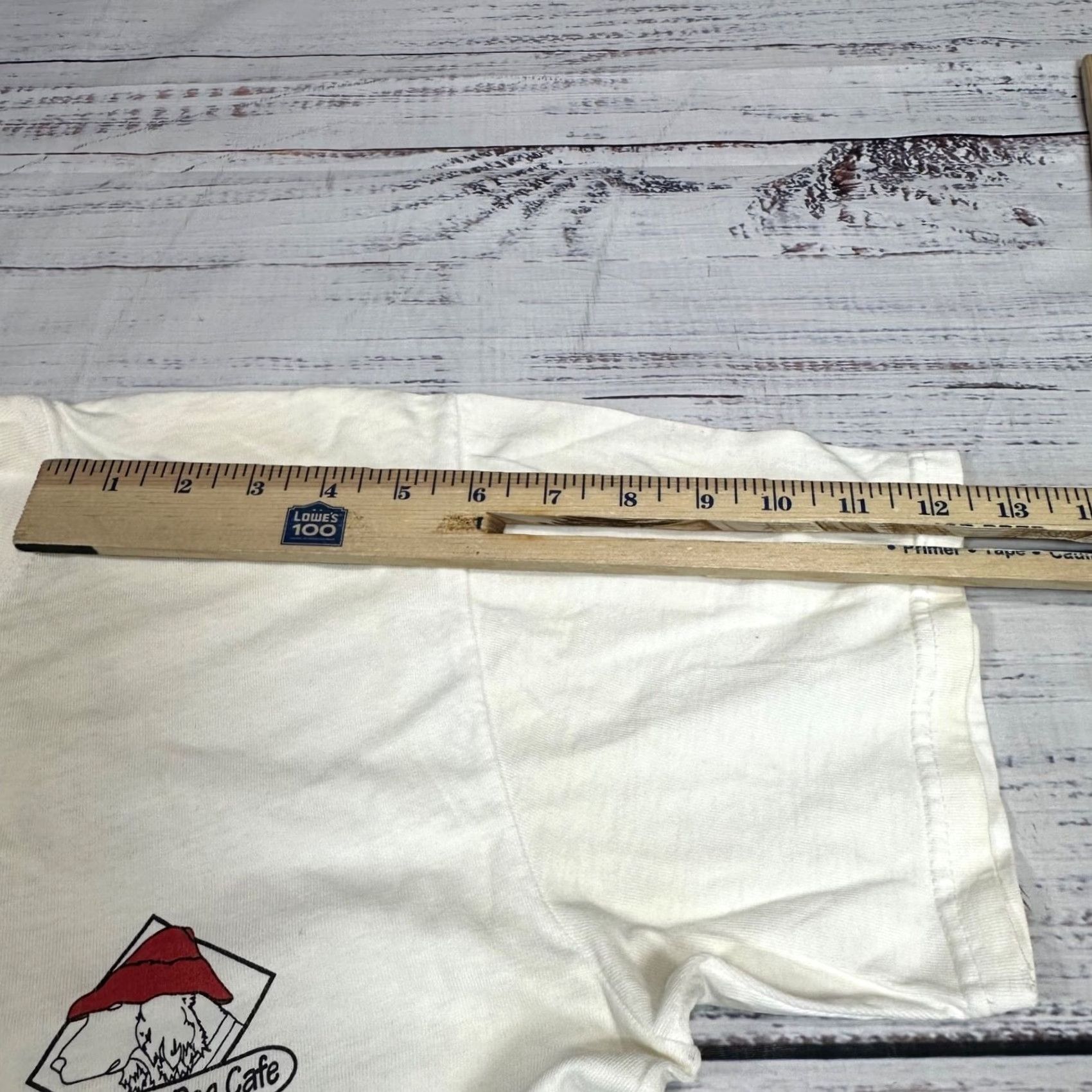 Hanes Vintage The Salty Dog Cafe Womens Short Sleeve T-Shirt Sz M White Crew Neck Size M / US 6-8 / IT 42-44 - 3 Thumbnail