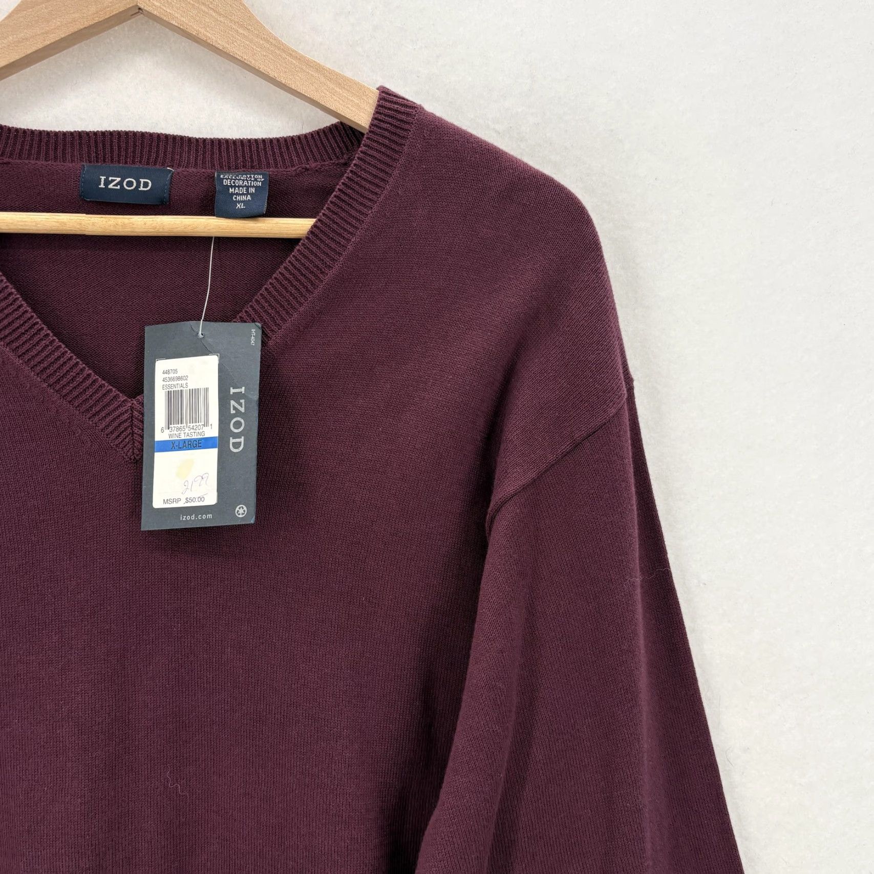 Izod VINTAGE not applicable; but item is IZOD Sweater Mens XL Wine Tasting Red 100% Cotton V Neck Knit Pullover Preppy Size US XL / EU 56 / 4 - 2 Thumbnail