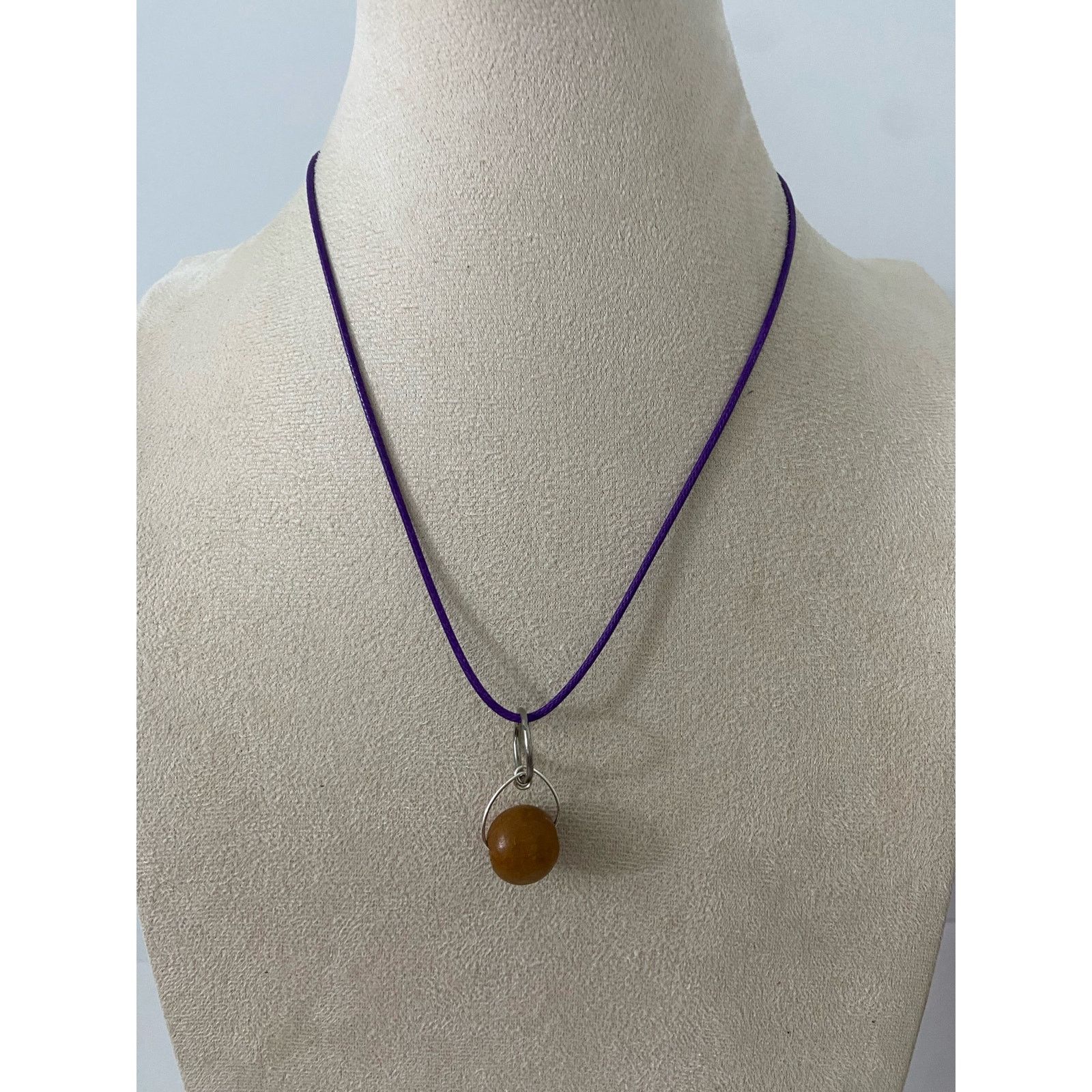 Handmade wood bead pendant necklace Size ONE SIZE - 1 Thumbnail