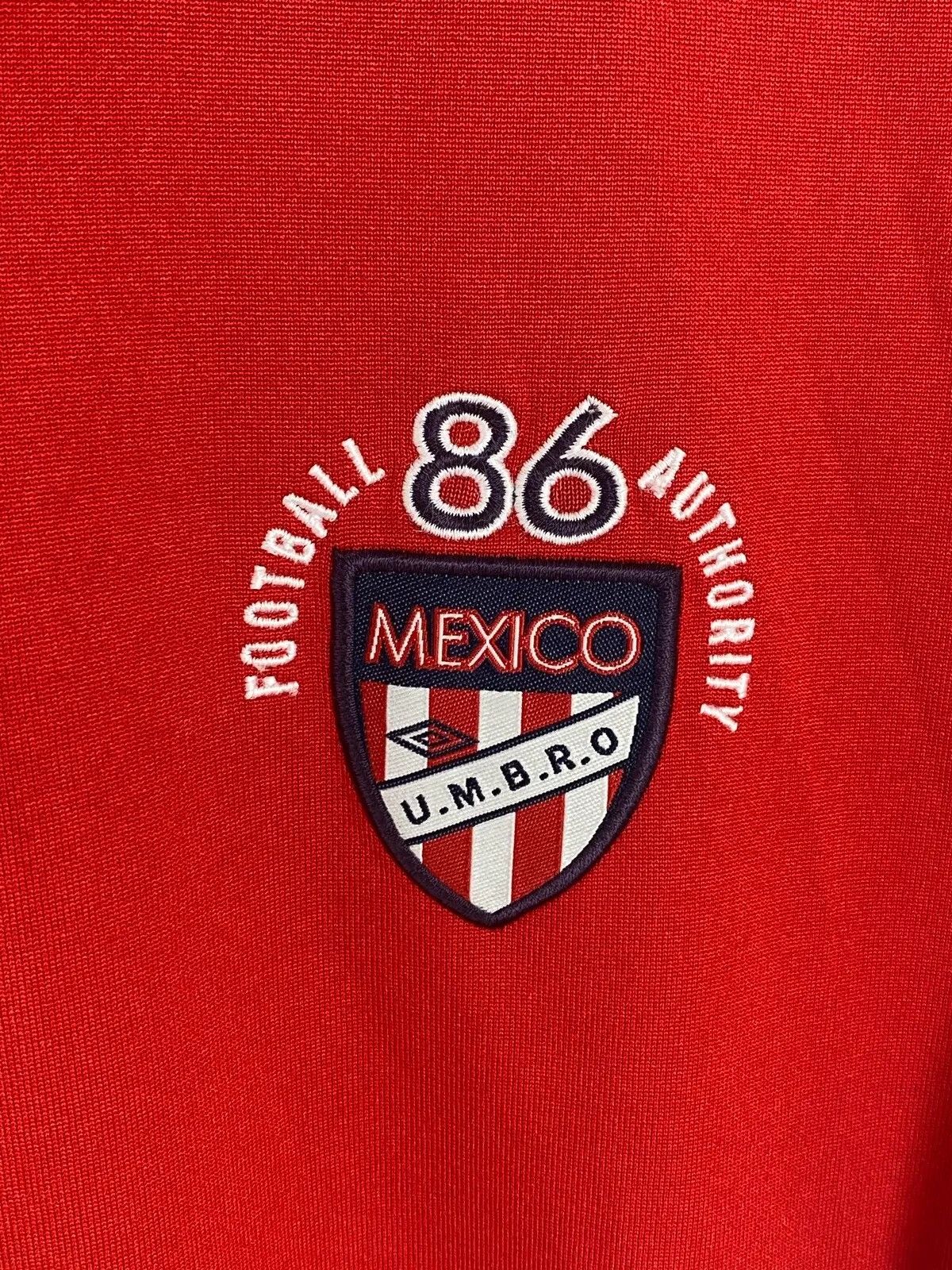 Umbro Vintage Umbro Fifa 1986 Espana Spain Soccer Jersey Size US L / EU 52-54 / 3 - 3 Thumbnail