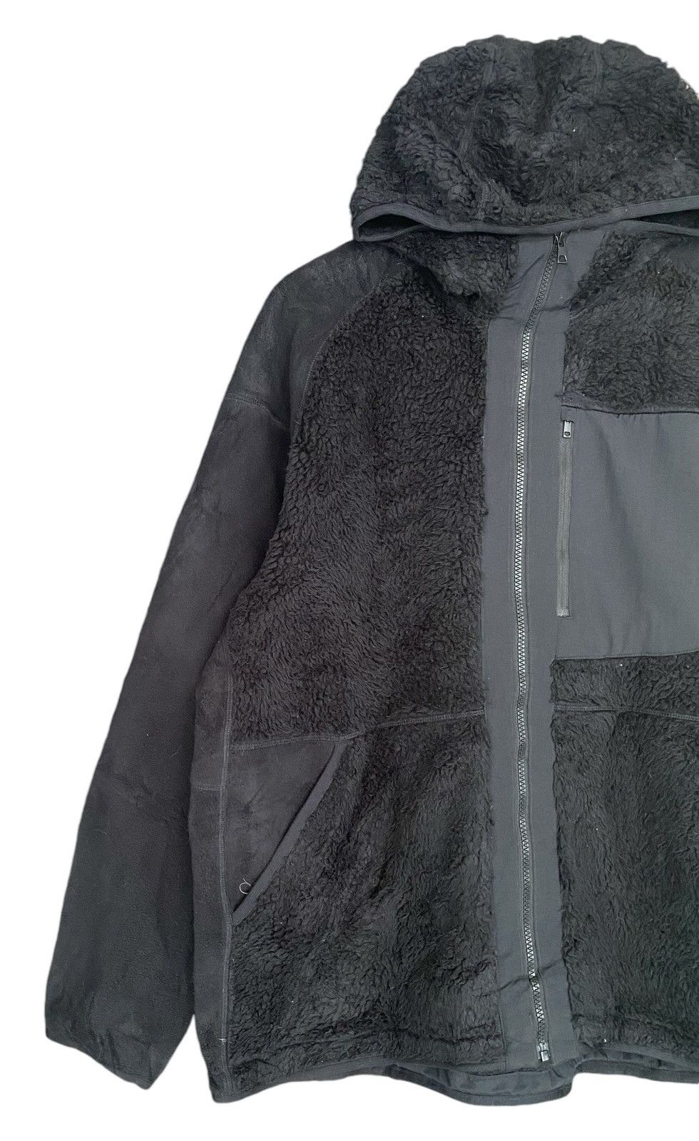 Other UNIQLO WHITE MOUNTAINEERING Fleece Hoodie Zipper Jacket Size US XL / EU 56 / 4 - 3 Thumbnail