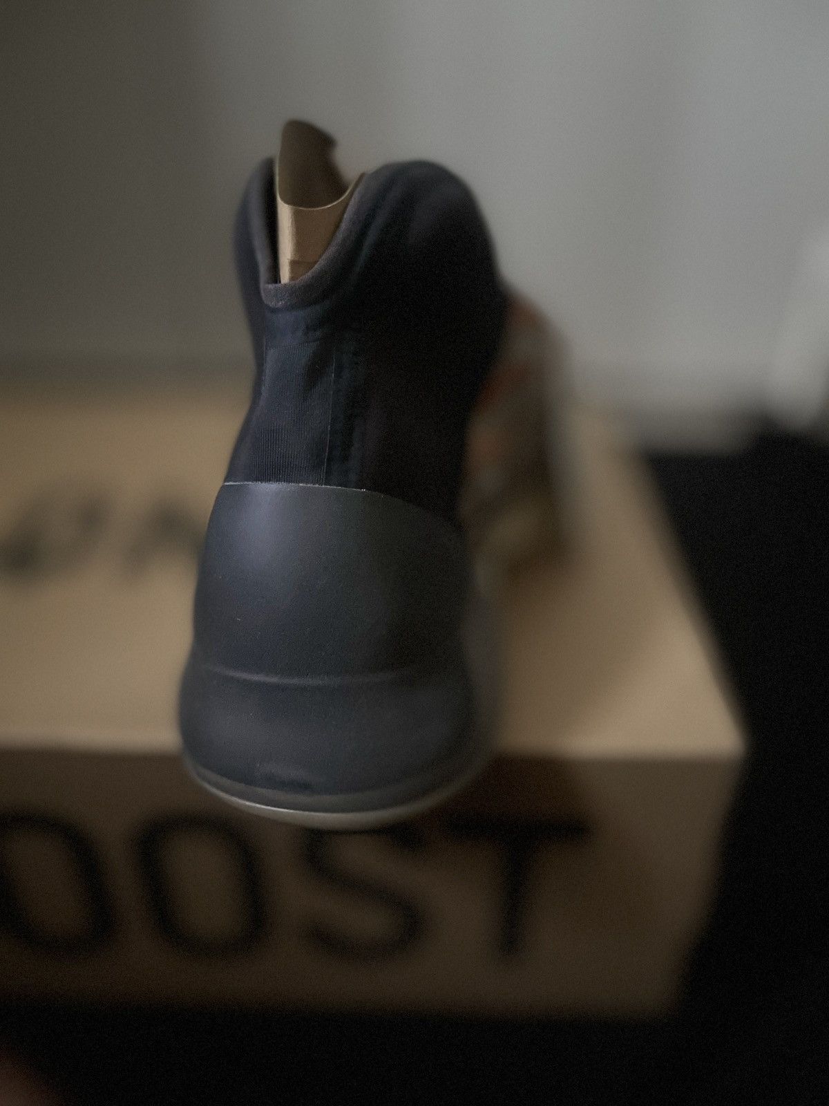 Nike adidas Yeezy QNTM Flash Orange Size US 12 / EU 45 - 5 Thumbnail