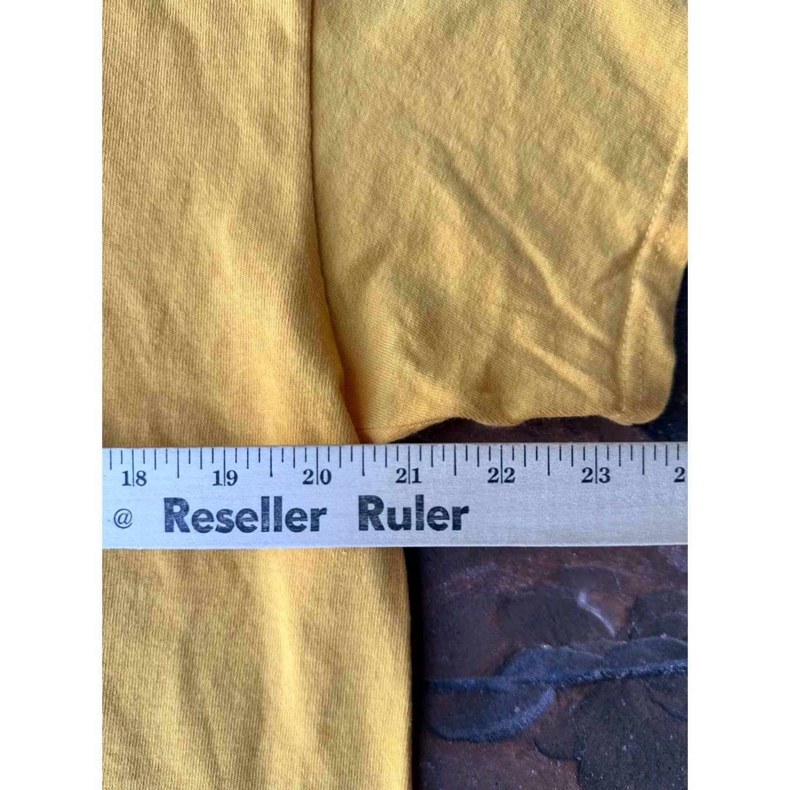 Crooks & Castles Crooks & Castles Medusa Graphic T-Shirt L Men Yellow Streetwear Y2K Hoodie? No Size US L / EU 52-54 / 3 - 4 Thumbnail