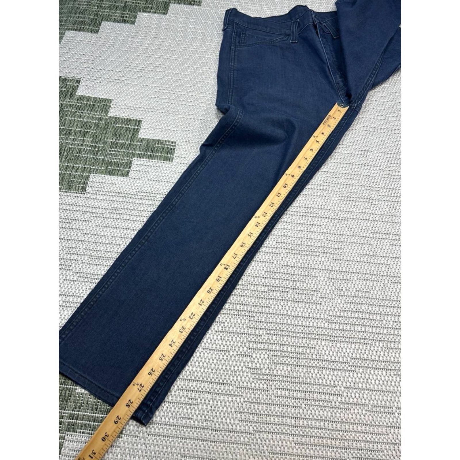Levi's Levis 513 Jeans Mens 36 Blue Denim Indigo Wash Cotton Mid Rise 34x28 Regular Jeans Mens Blue Denim Indigo Wash 513 Levi's Size US 36 / EU 52 - 3 Thumbnail