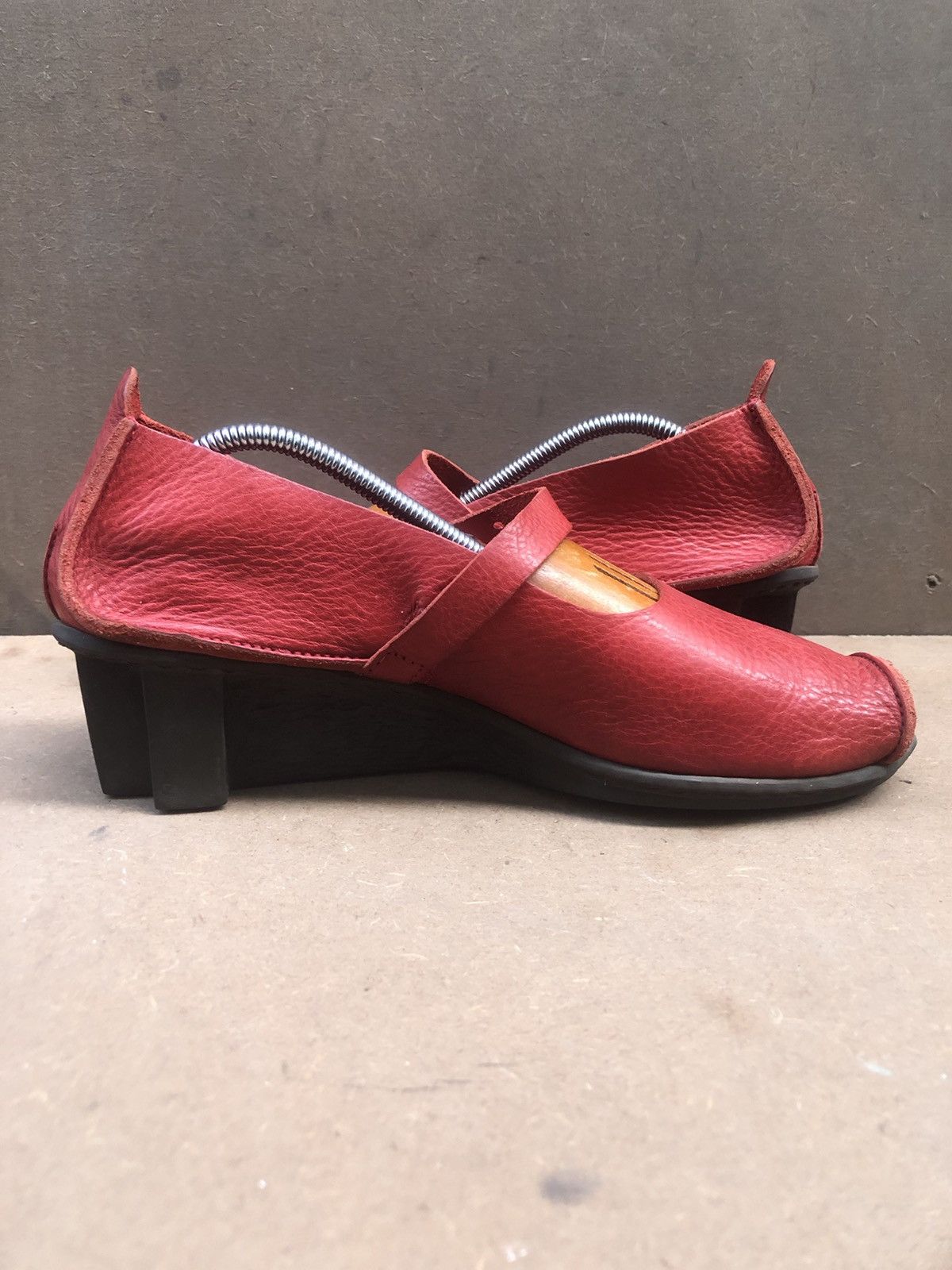 Trippen Trippen Red Calfskin Leather Women’s Mary Jane shoes size 39 Size US 8 / IT 38 - 7 Thumbnail