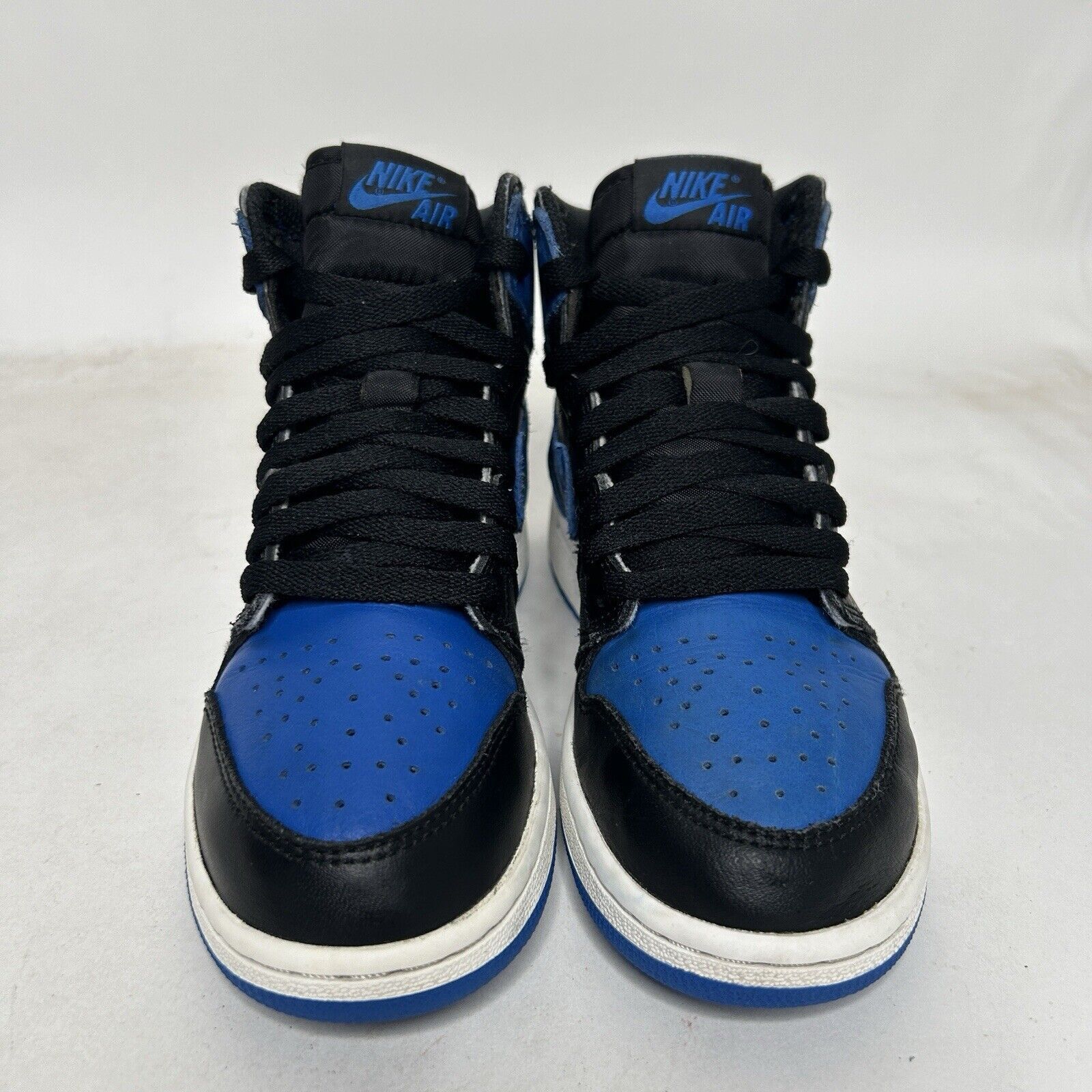 Nike Nike Shoes Air Jordan 1 Retro High OG BG “Royal” 2017 Size US 5.5 / IT 35.5 - 2 Thumbnail