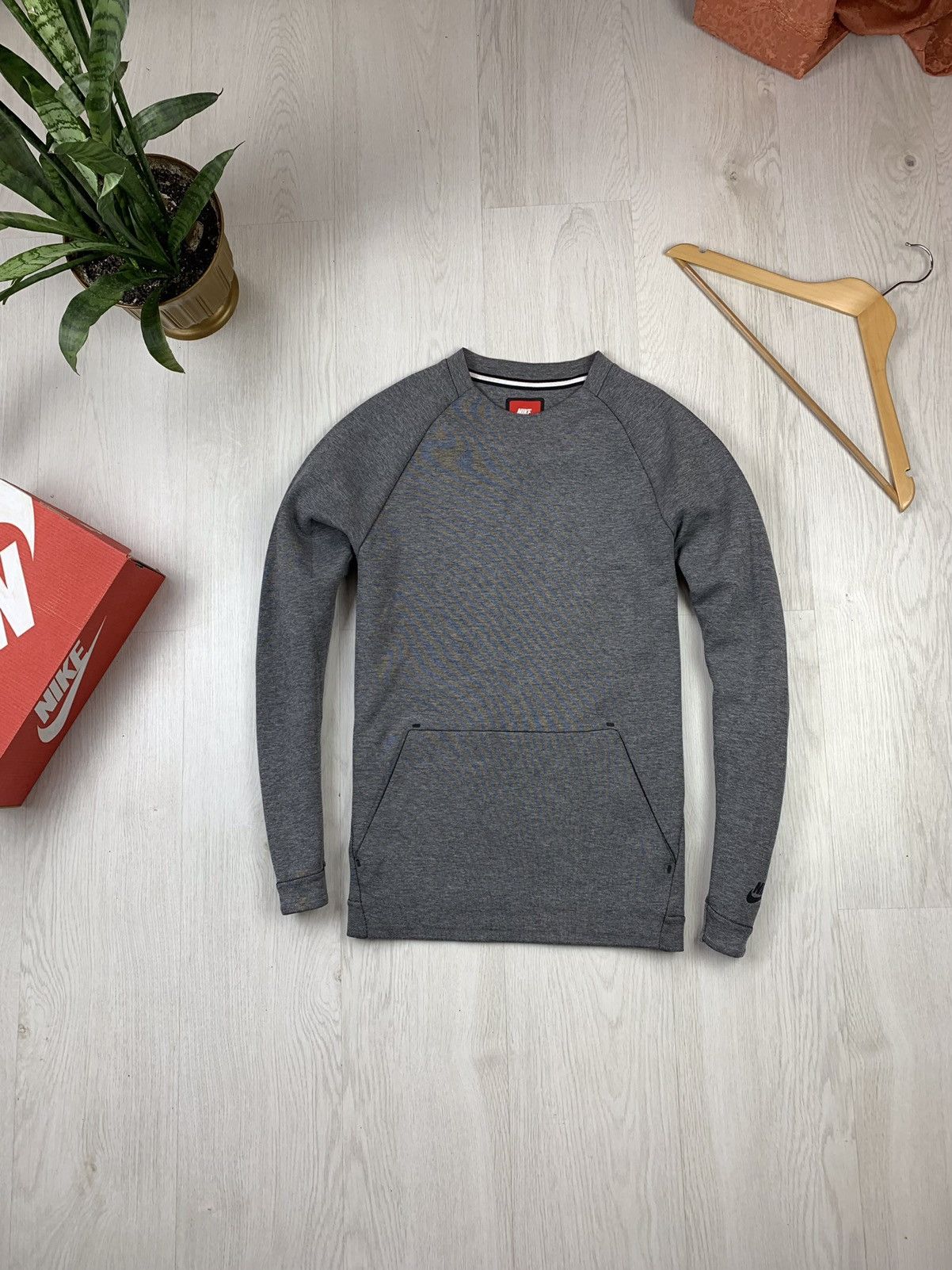 Nike Nike Tech Fleece Crew Sweatshirt Jacket Mens Size S-M Size US S / EU 44-46 / 1 - 1 Thumbnail