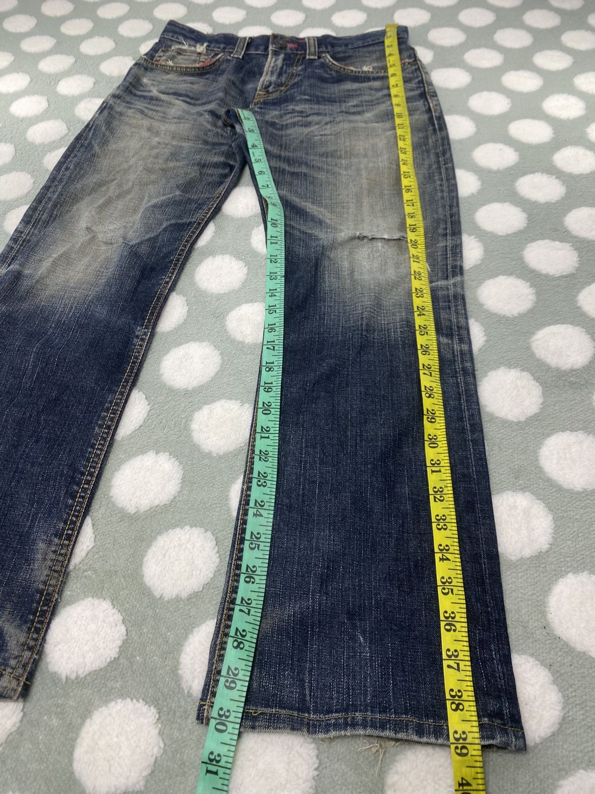 Edwin DISTRESS EDWIN JEANS SIZE ON TAG 28 Size US 28 / EU 44 - 6 Thumbnail