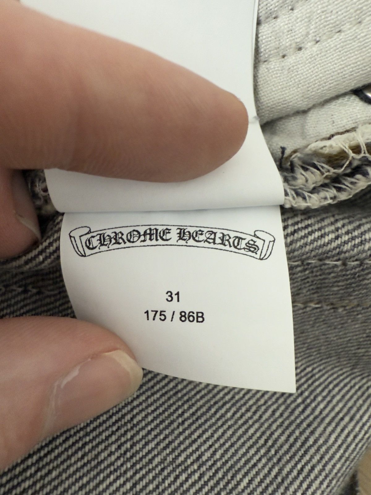 Chrome Hearts Chrome Hearts Levi‘s 501 20 Cross Patch Jeans Size US 31 - 20 Thumbnail