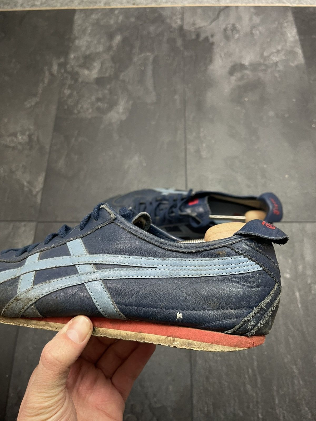 Asics × Japanese Brand × Streetwear Asics Tiger Onitsuka Leather Vintage Sneakers 90s Size US 12 / EU 45 - 10 Thumbnail