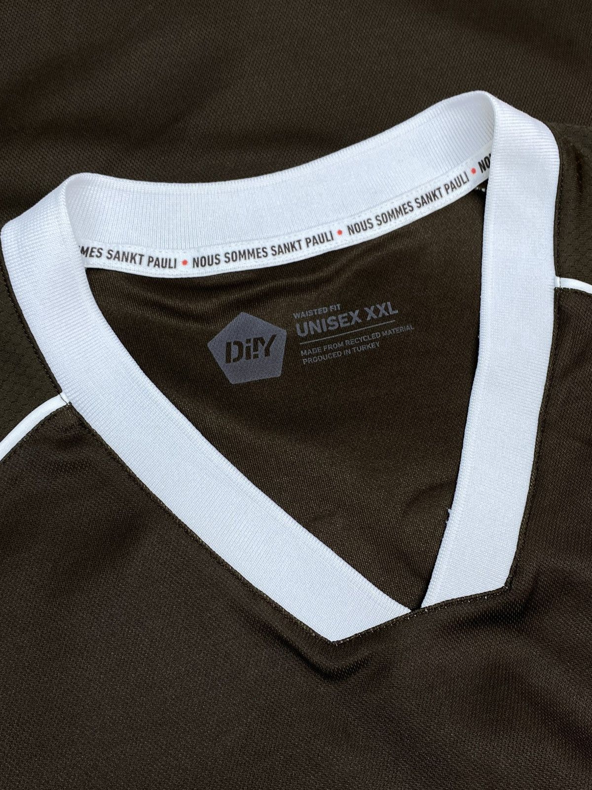 Other St. Pauli 2023/24 Home Football Shirt Soccer Jersey Size US XXL / EU 58 / 5 - 14 Thumbnail