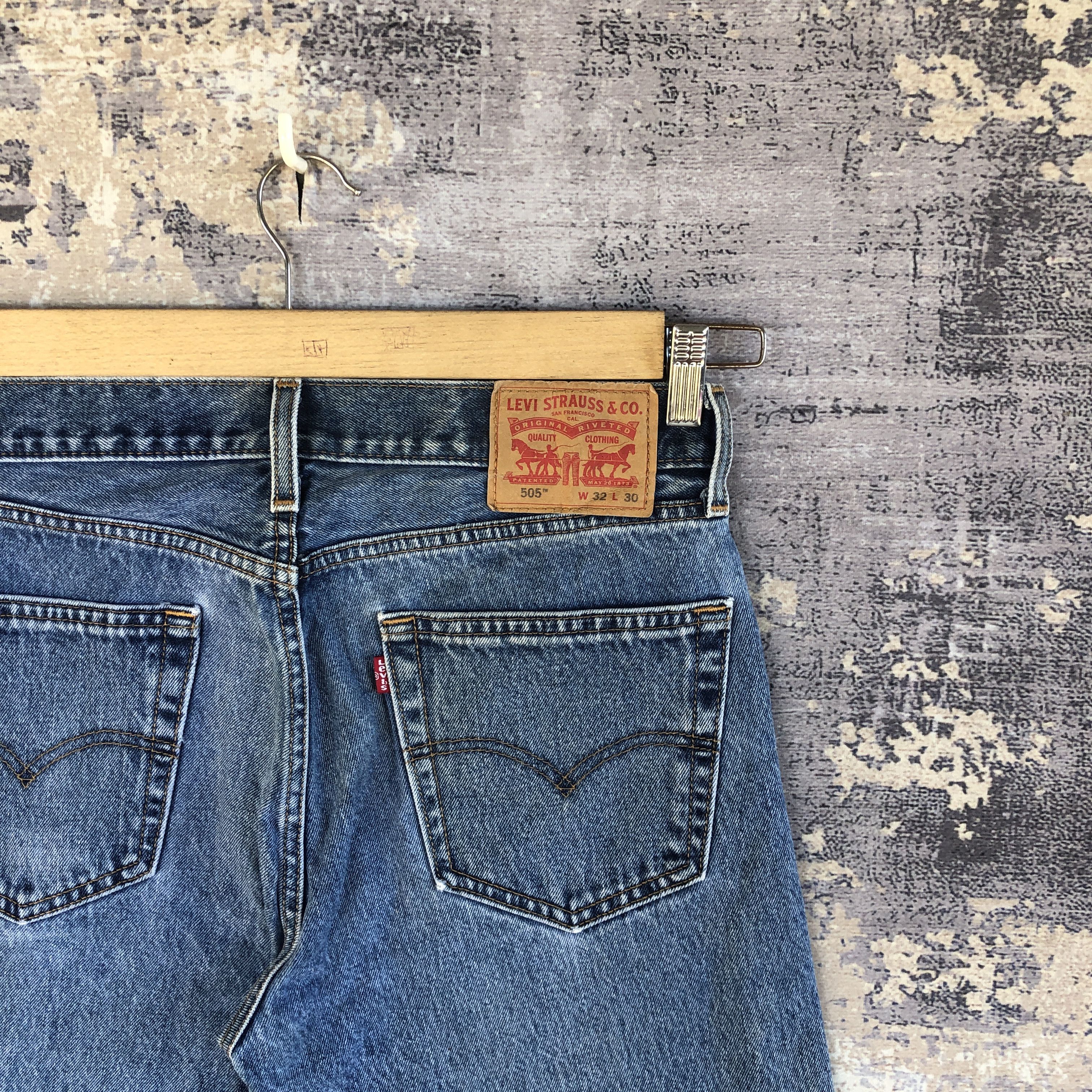 Levi's Vintage Levis Stone Wash Jeans Levi's 505 Faded Blue Denim Size US 30 / EU 46 - 5 Thumbnail
