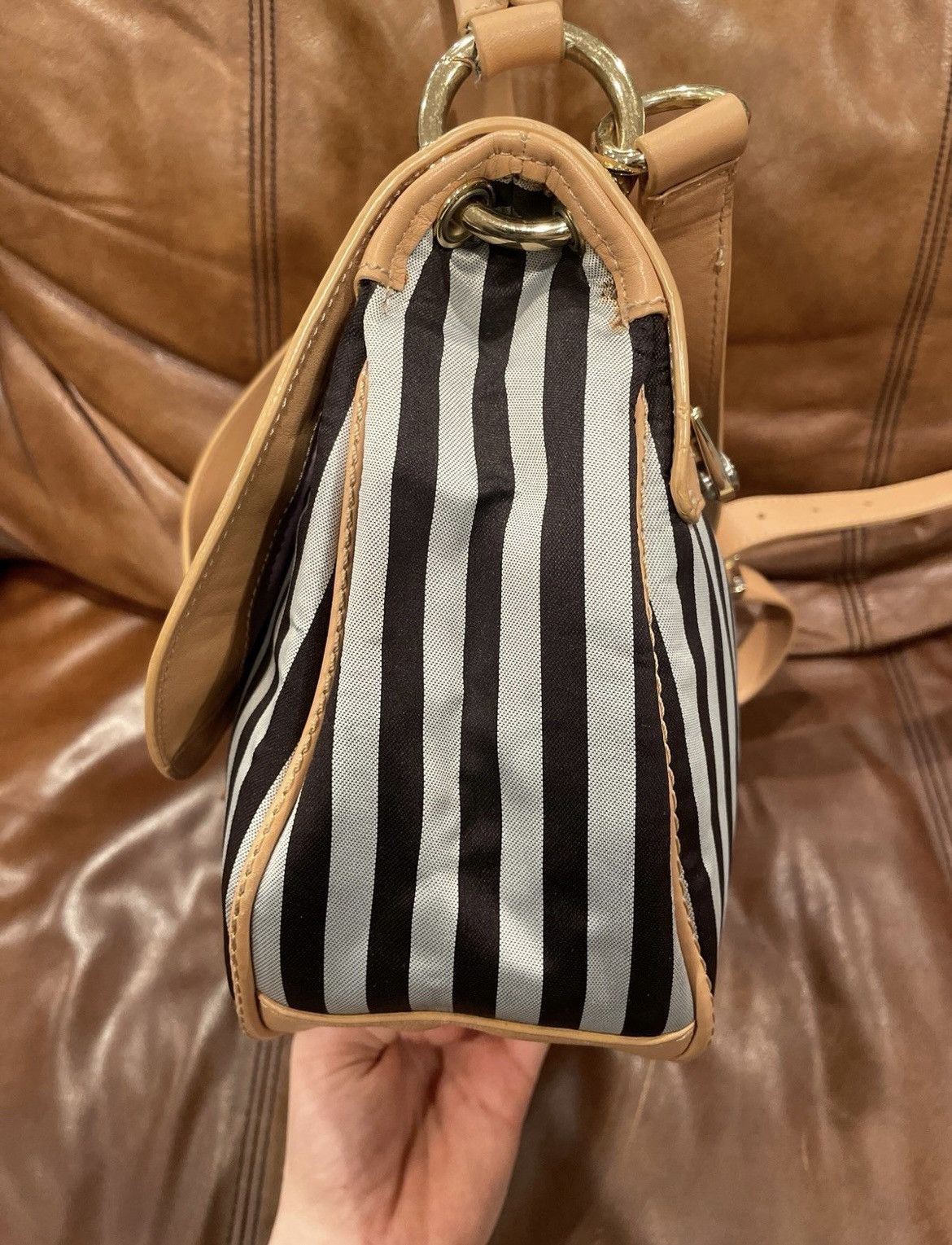 Henri Bendel Henri Bendel The B&W Messenger Centennial Stripe Bag Size ONE SIZE - 5 Thumbnail