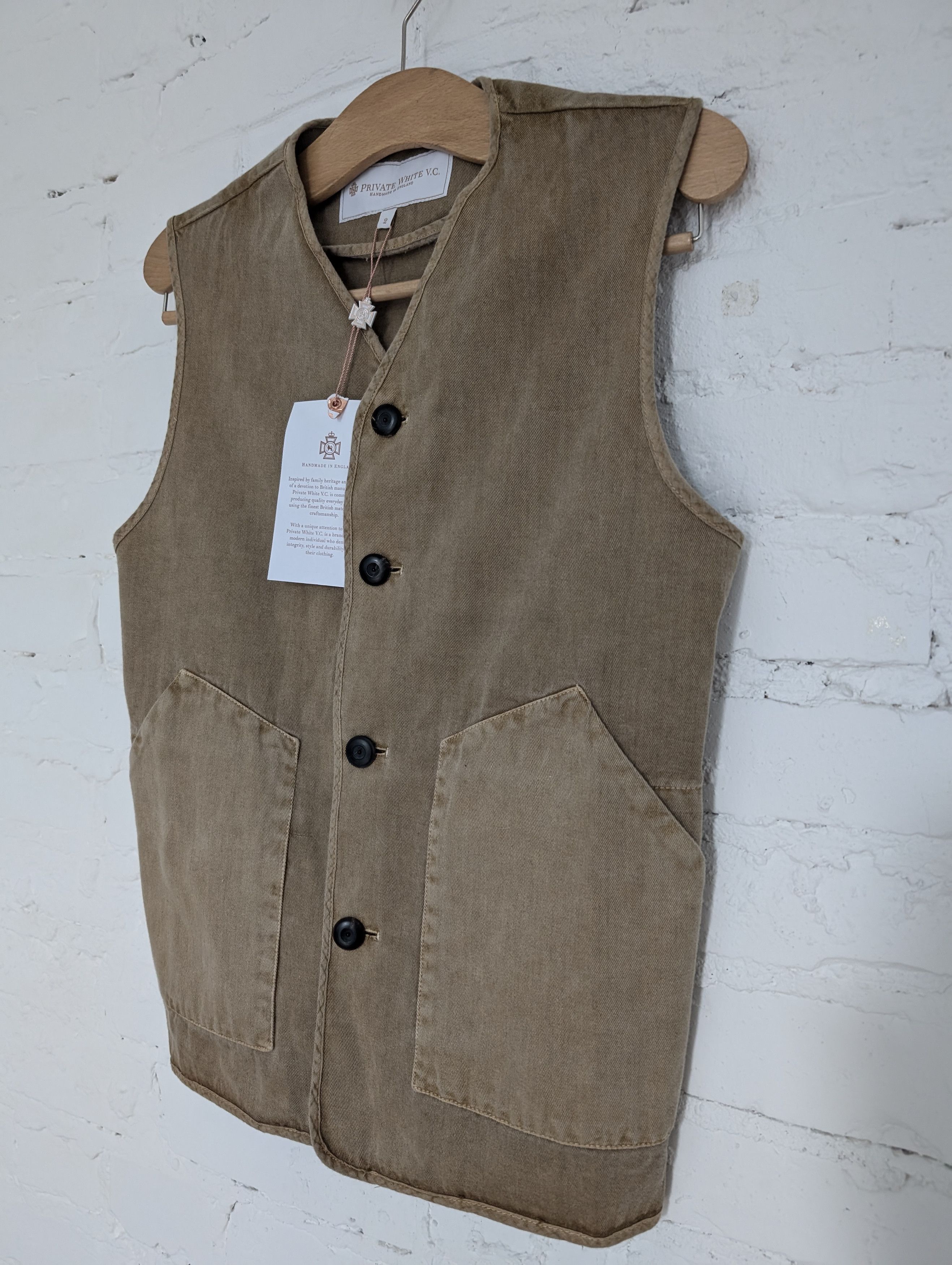 Private White V.C. Private White V. C. Luxury handmade vest Size US M / EU 48-50 / 2 - 1 Thumbnail