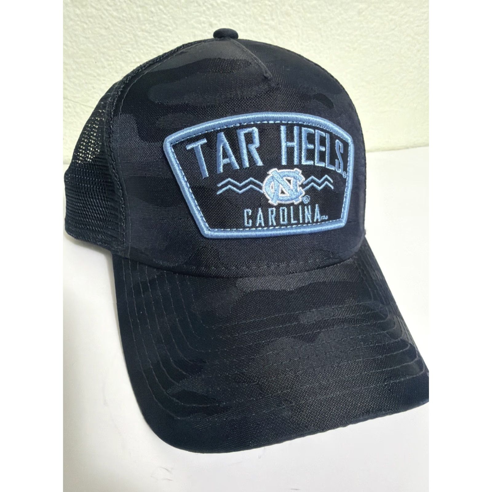 New Era New Era 9forty Tar Heels Trucker Hat Navy Camo Adjustable Men One Size Multicolor North Carolina Mens Hats Size ONE SIZE - 2 Thumbnail