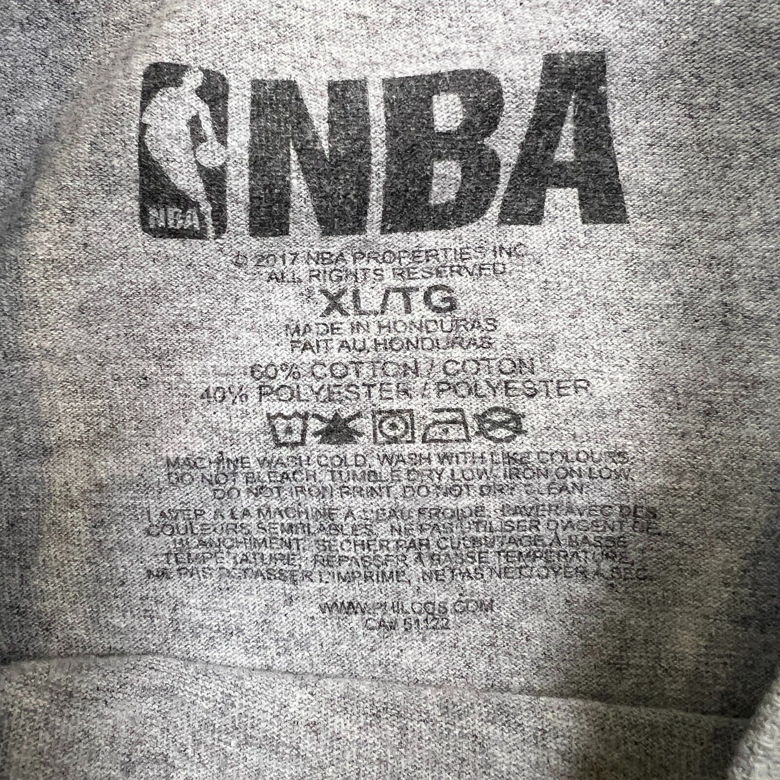 NBA × Vintage Toronto Raptors T Shirt Basketball Sports Short Sleeve Tee Size US XL / EU 56 / 4 - 5 Thumbnail