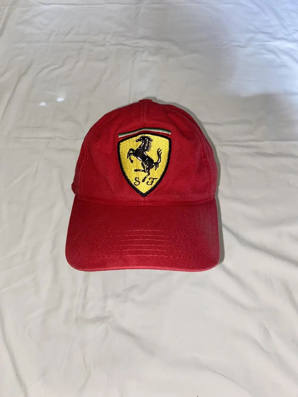 Ferrari VINTAGE 1999 RED FERRARI RACING 90’S HAT CAP F-1 FORMULA Size ONE SIZE - 1 Thumbnail