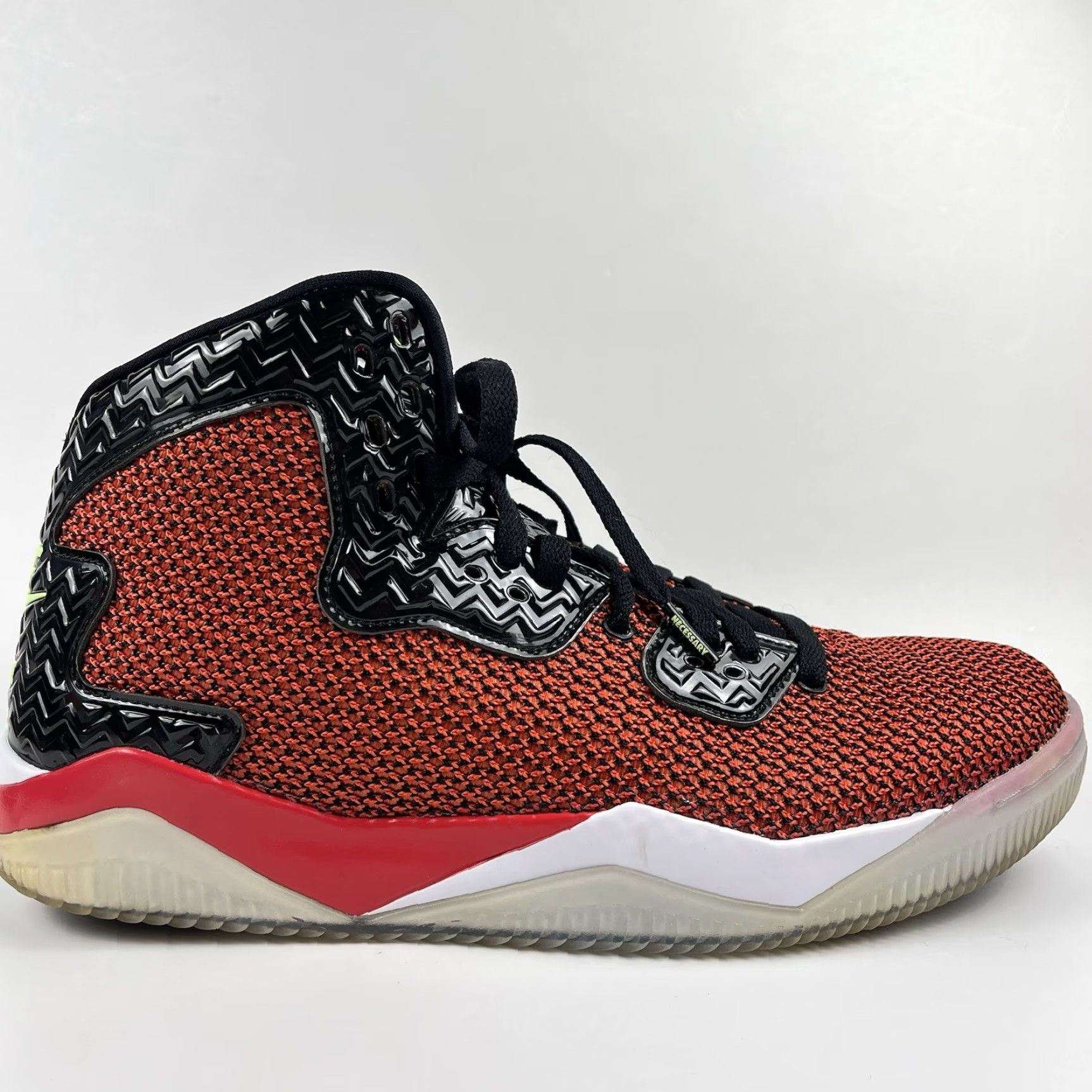 Jordan Brand Nike Air Jordan Spike 40 Men’s Size 11 Sneakers Ghost Green/Red/Black 819952-605 Size US 11 / EU 44 - 3 Thumbnail