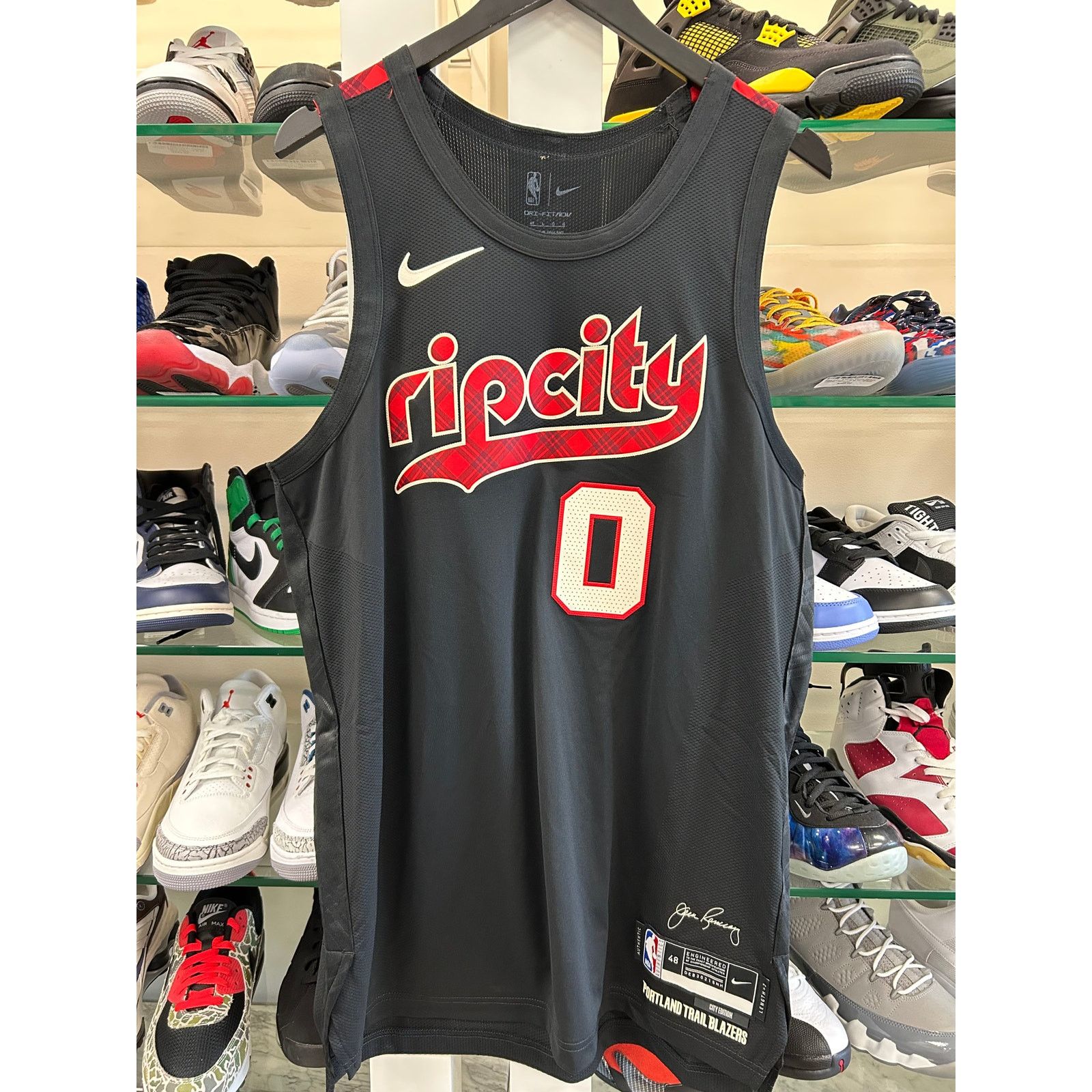 Nike Portland Trail Blazers "Rip City" City jersey Lillard L Size US L / EU 52-54 / 3 - 1 Thumbnail