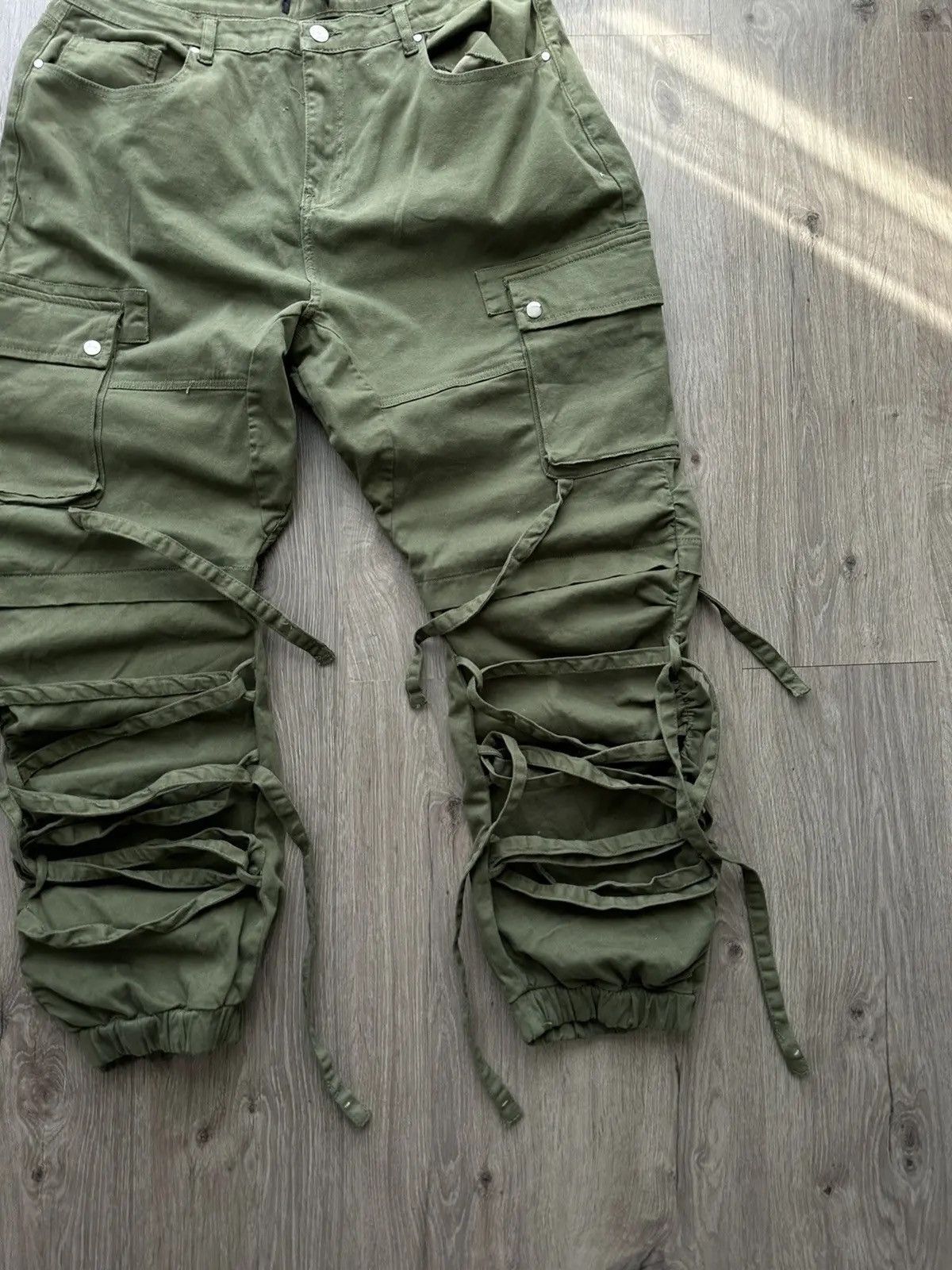 Japanese Brand × Vintage Vintage Japanese Bondage Cargo Multi-Pocket Pants Size US 36 / EU 52 - 4 Thumbnail