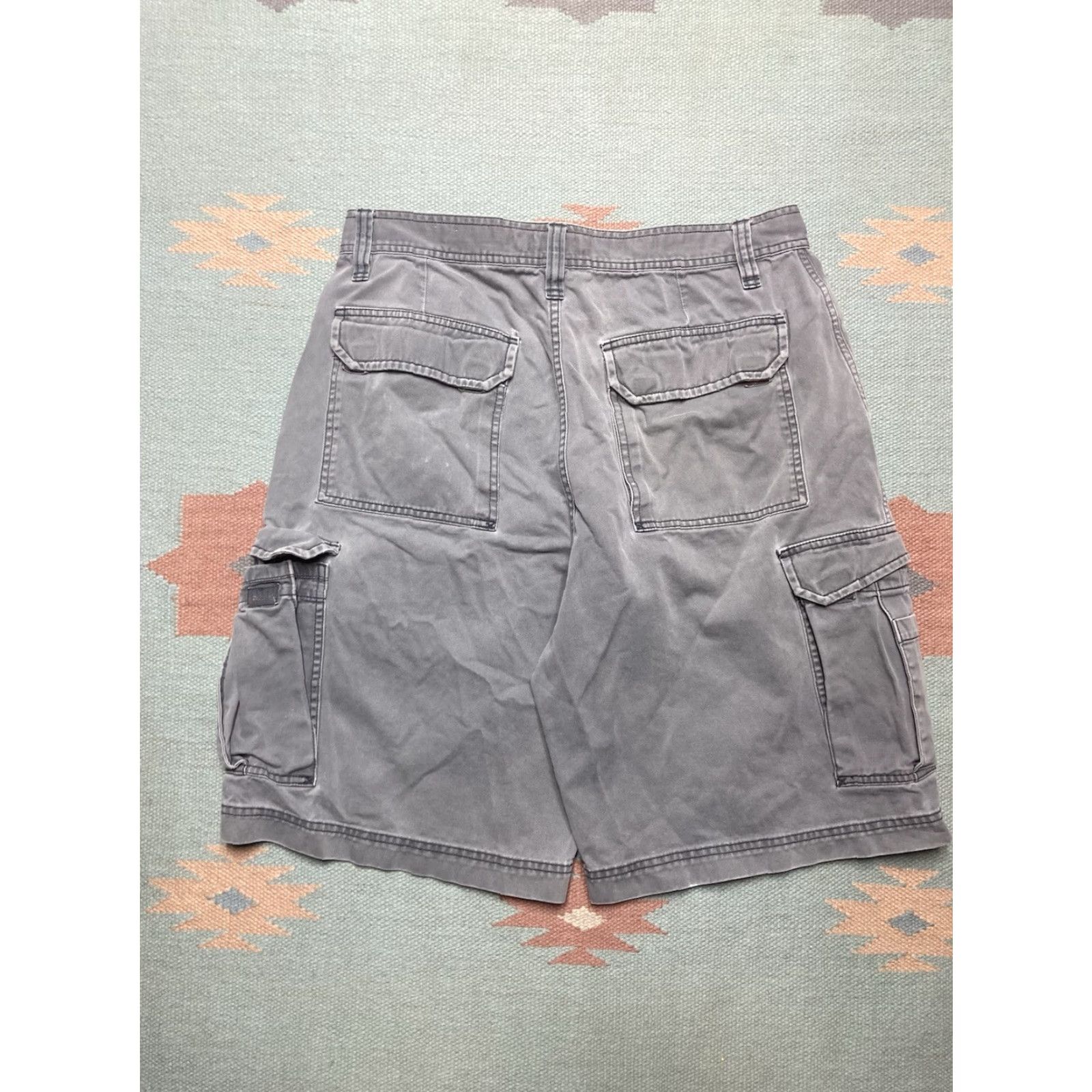 Vintage VINTAGE Unionbay Cargo Shorts Men 33 Gray Cargo Vintage Y2K Baggy Wide Leg 90s Skater Hiking Mens Size US 33 - 6 Thumbnail