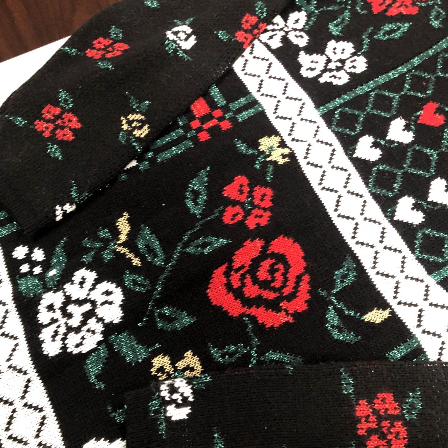 Valentino VINTAGE Mathias Sweater Women's M Black 80s 90s Floral Hearts Glitter Pullover Knit Crew Neck Long Sleeve Holiday Christmas Valentine Mens? Womens Size M / US 6-8 / IT 42-44 - 4 Thumbnail