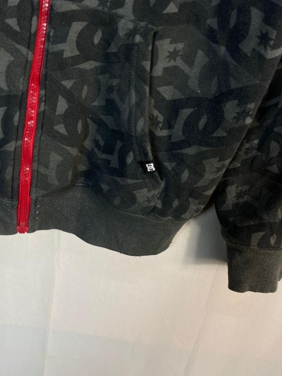 DC Best price 🔥Dc fullprint zipper hoodie Size US M / EU 48-50 / 2 - 3 Thumbnail