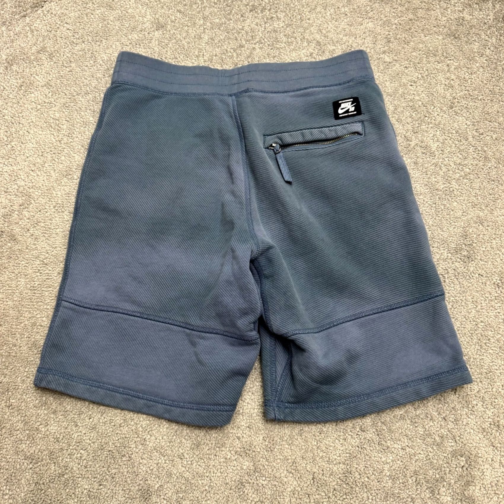 Nike Nike SB Tech Fleece Sweat Shorts Mens Medium Blue Textured Proprietary Skate Size US 31 - 2 Thumbnail