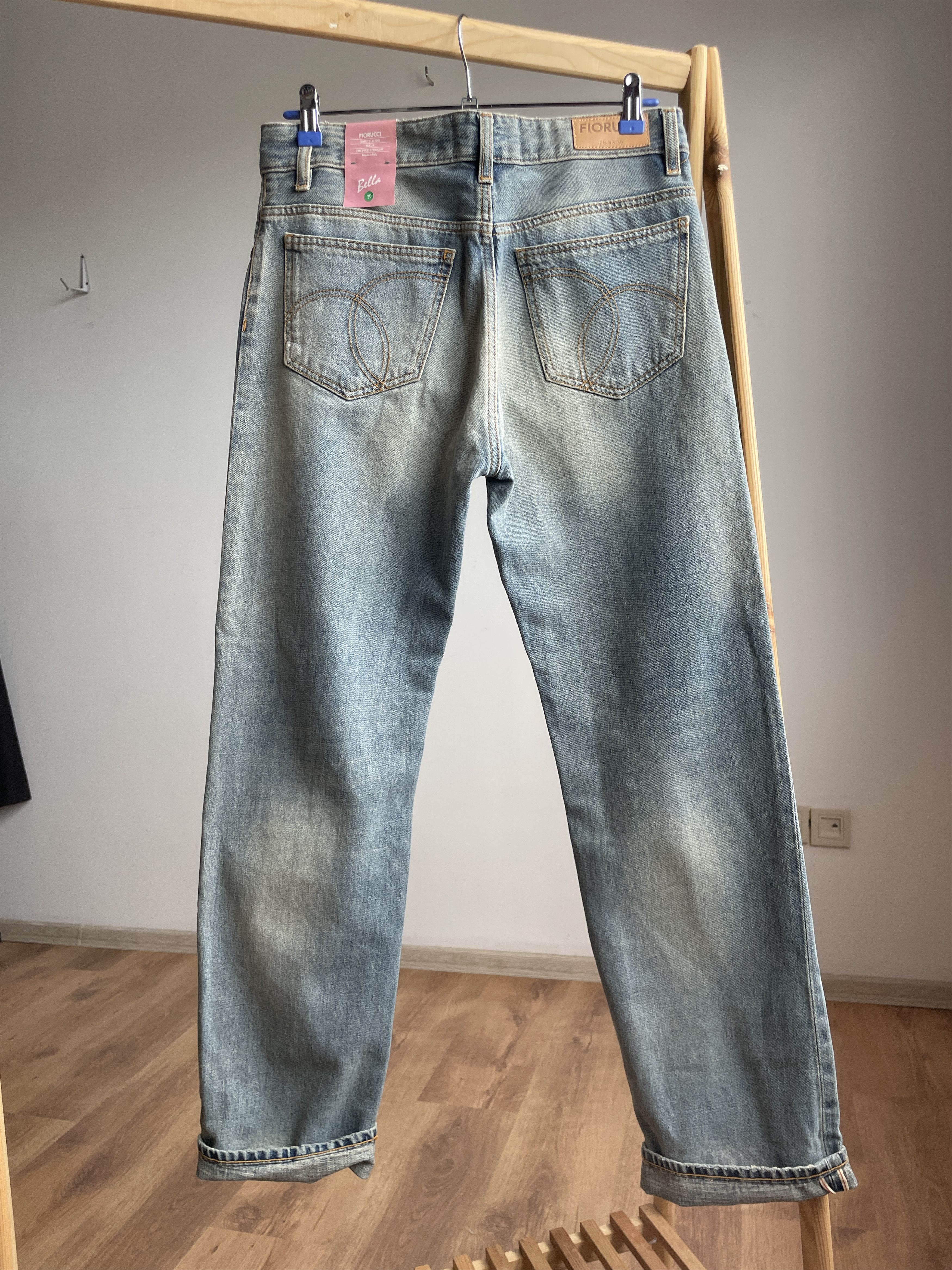 Fiorucci Fiorucci Bella Cropped Straight Distressed Selvedge Denim Size 30" / US 8 / IT 44 - 2 Thumbnail