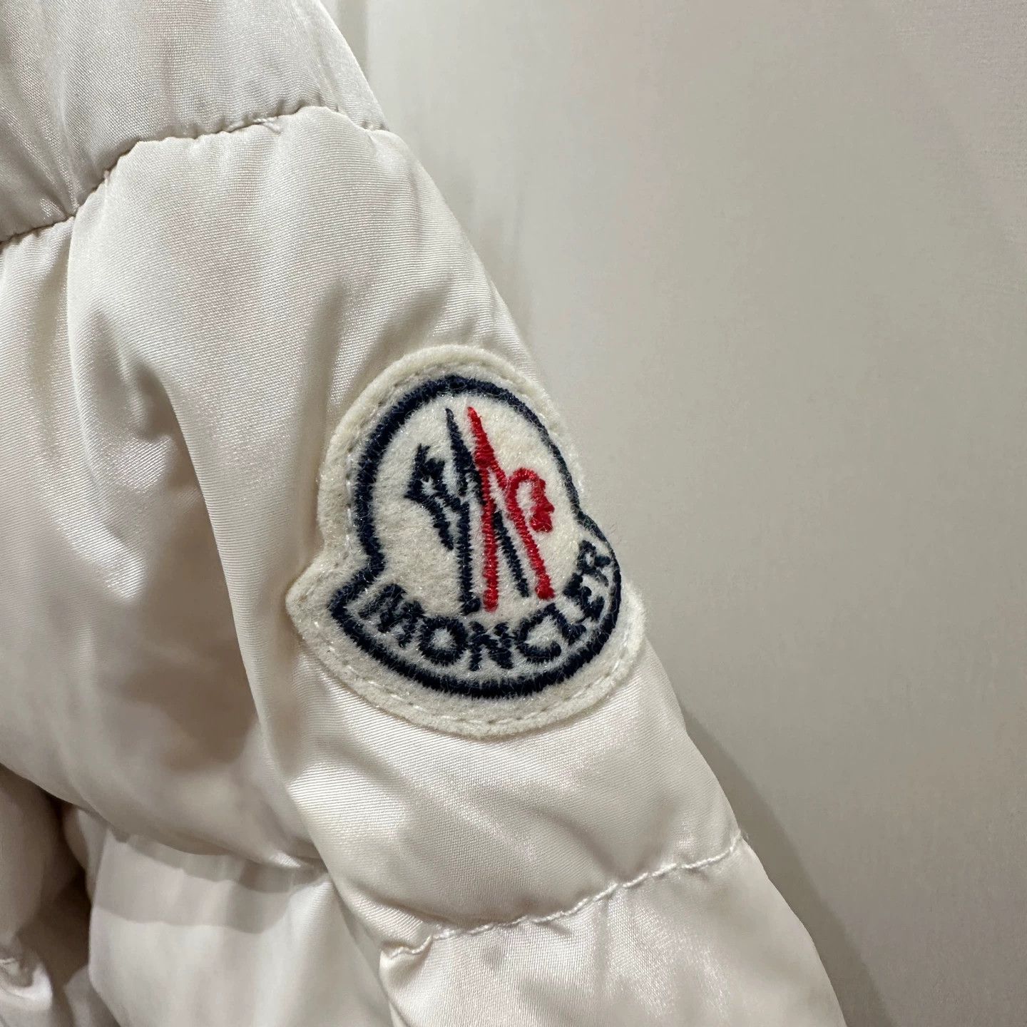 Moncler Moncler feb465 fur collar belt logo down coat 1 Size S / US 4 / IT 40 - 6 Thumbnail
