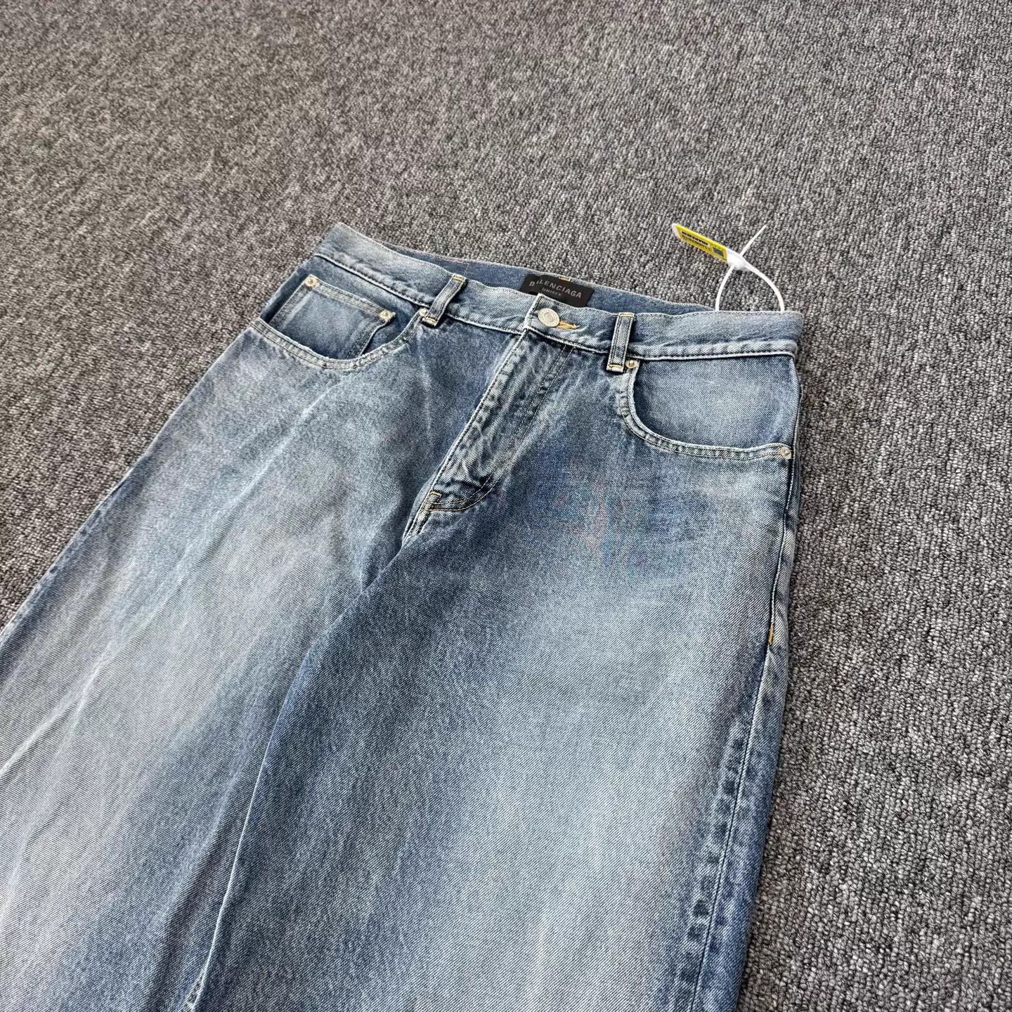 Balenciaga Balenciaga SS22 Washed Straight Leg Jeans XS 99 New Size US 27 - 4 Thumbnail