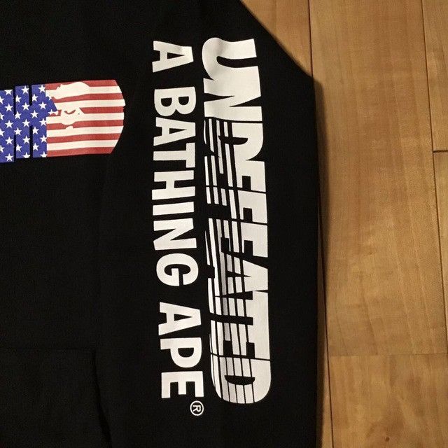Bape × Undefeated Undefeated × BAPE HEAD LOGO full zip hoodie a bathing ape Size US L / EU 52-54 / 3 - 4 Thumbnail