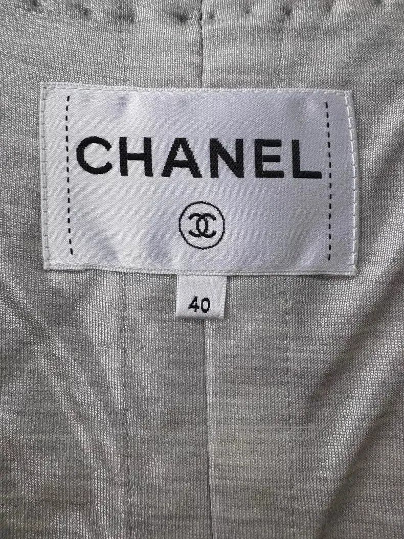 Chanel Chanel 16S white plaid long woven coat jacket Size S / US 4 / IT 40 - 5 Thumbnail