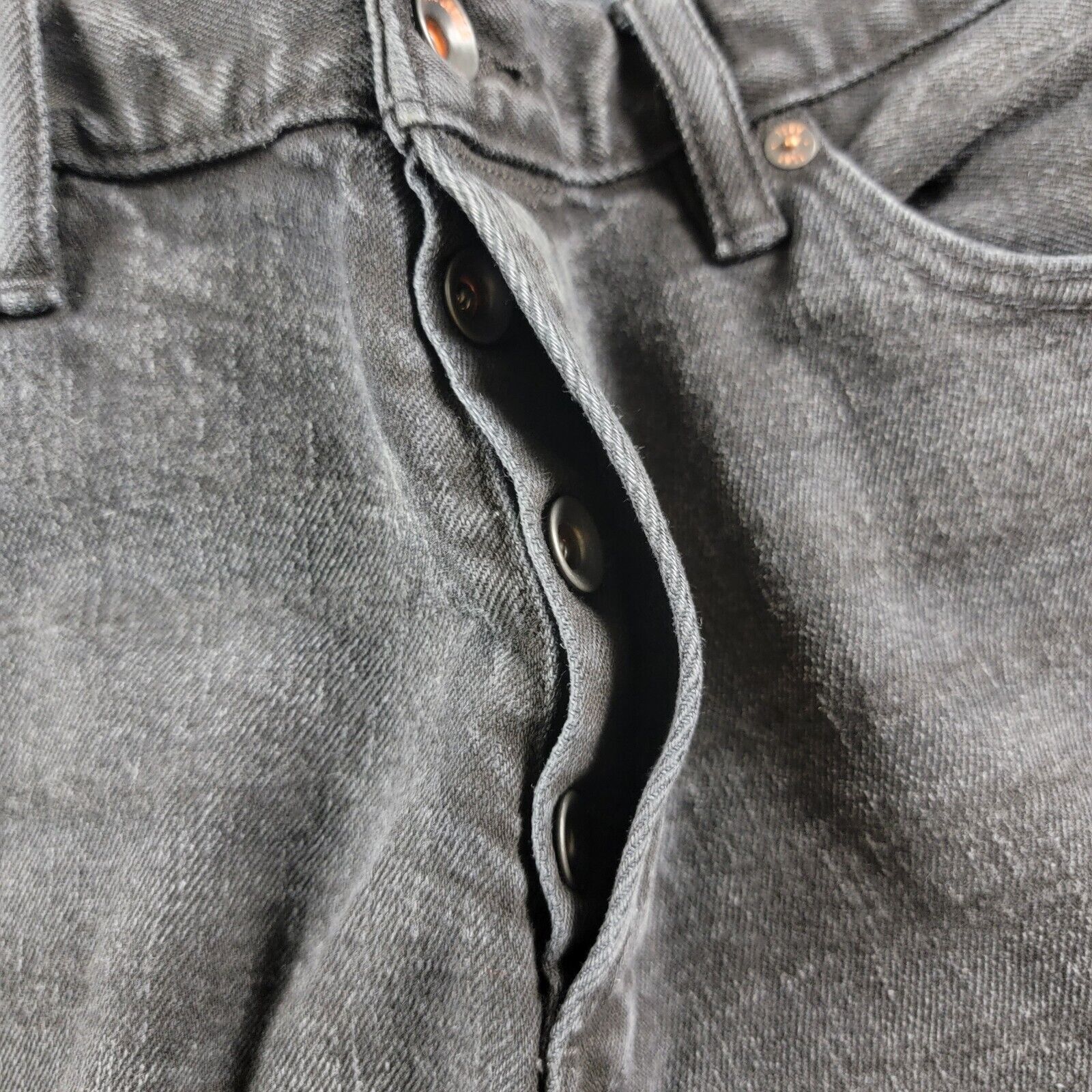 Todd Snyder Todd Snyder Relaxed Fit Selvedge Jeans size 34x34 Black Wash Size US 34 / EU 50 - 8 Thumbnail