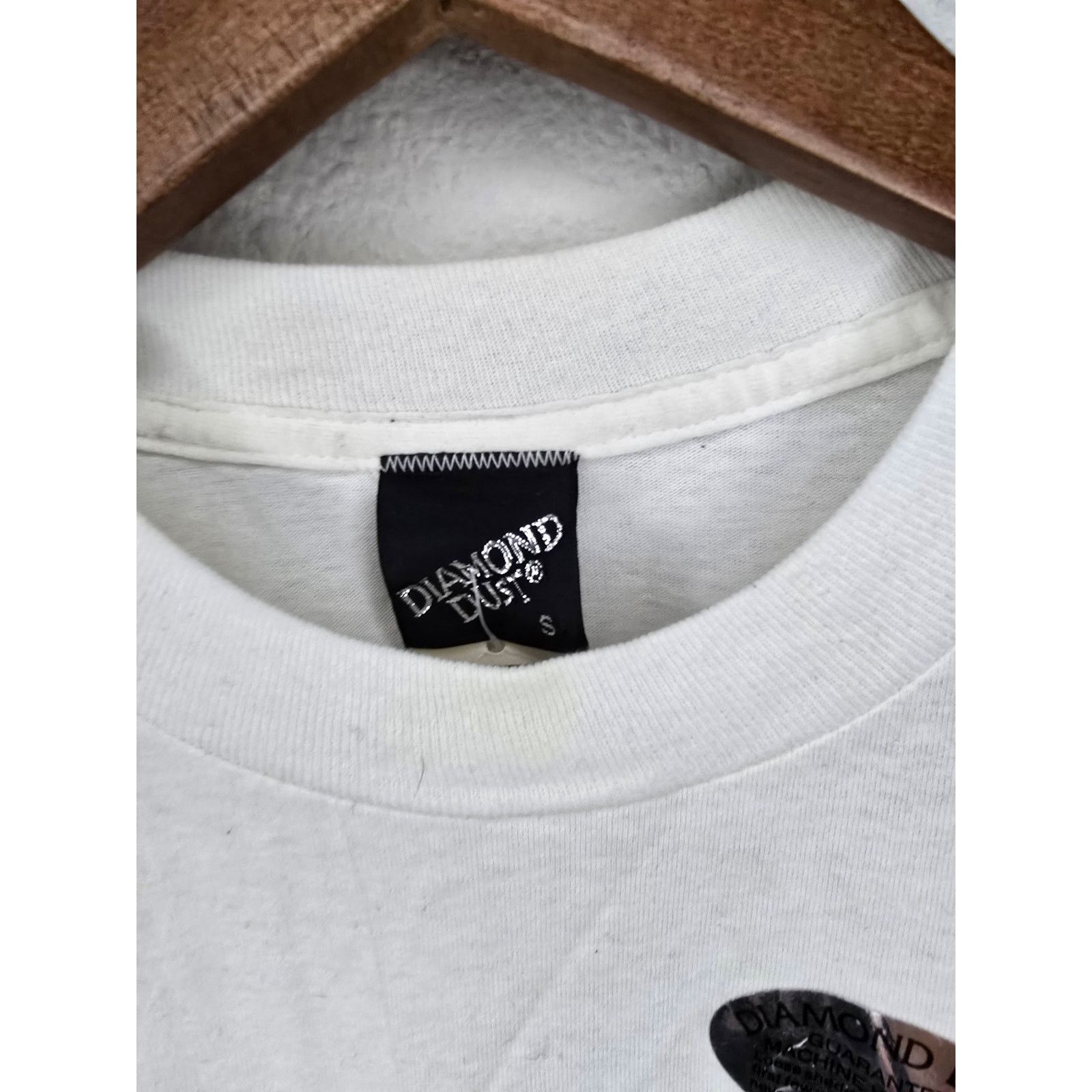 Vintage Vintage Diamond Dust Shirt Native American S Glitter Tee 90s Size S / US 4 / IT 40 - 7 Thumbnail