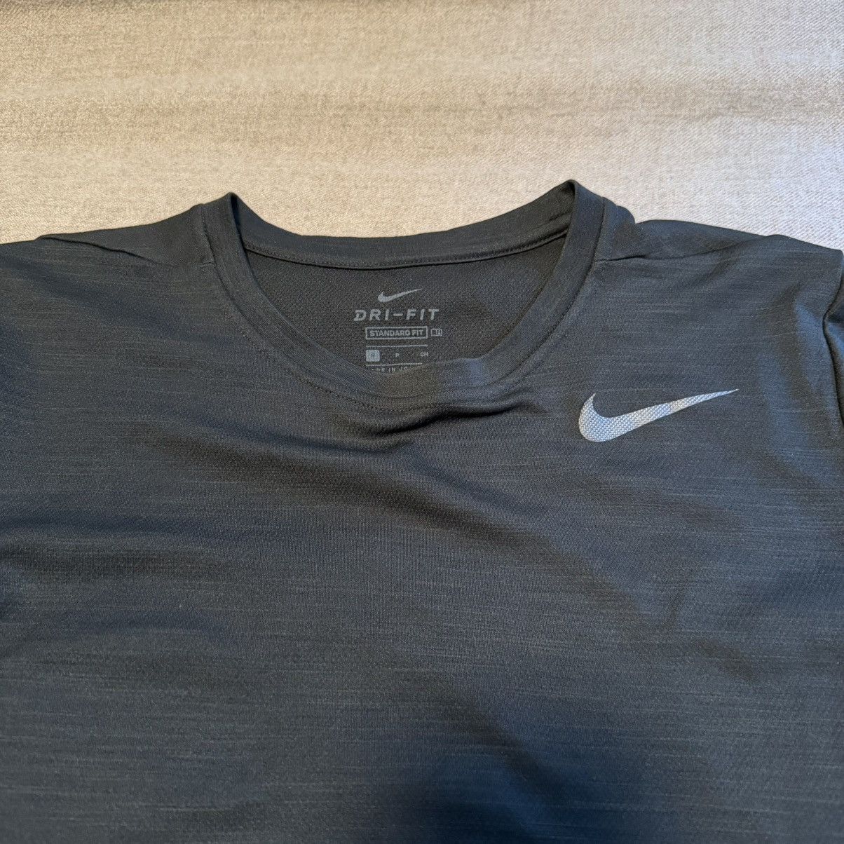 Nike Dri fit tshirt Size US S / EU 44-46 / 1 - 2 Thumbnail
