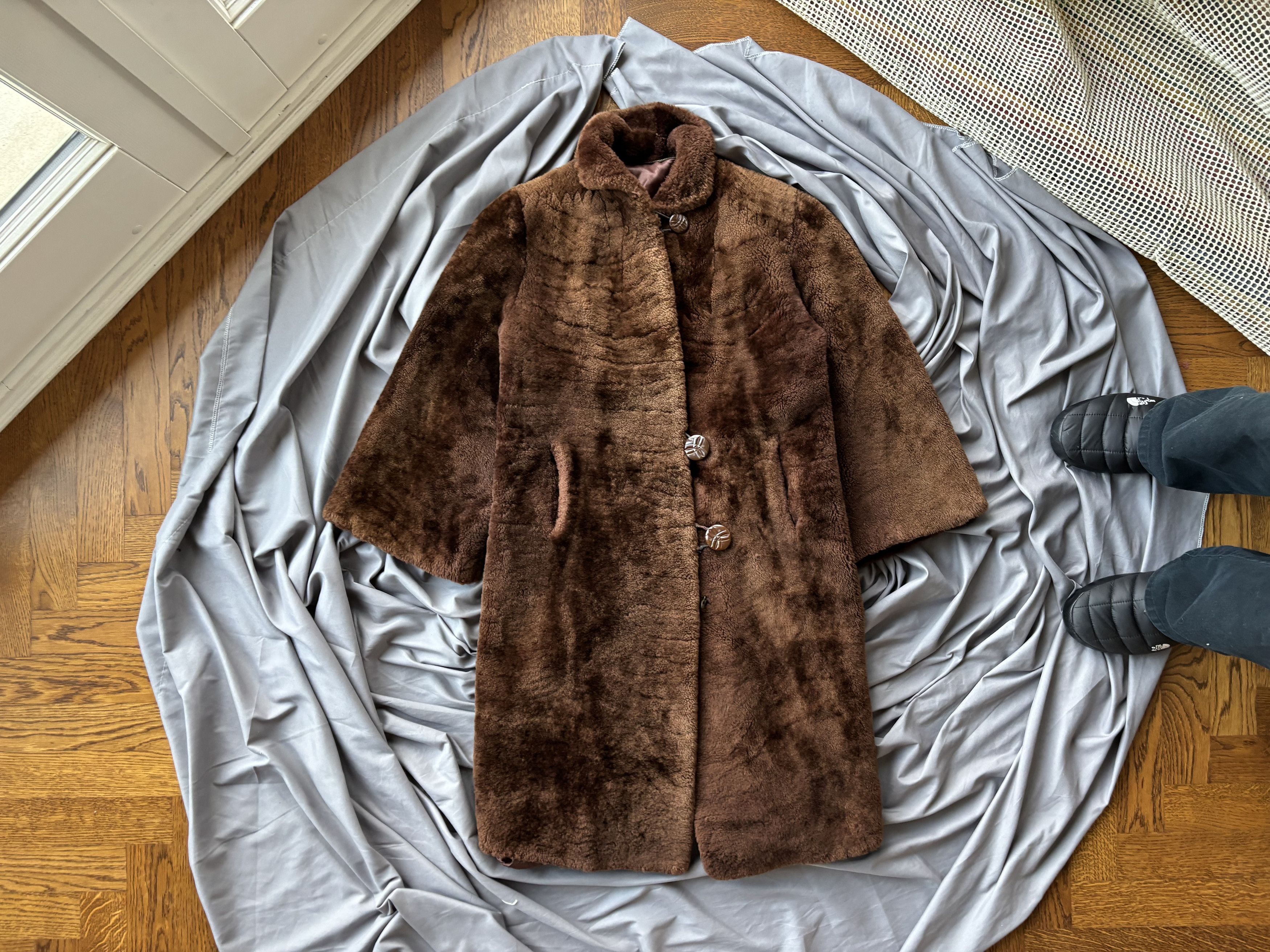 Vintage 1950s Fur Coat Vintage Sheared Beaver Long Trench Overcoat Size US XS / EU 42 / 0 - 16 Thumbnail