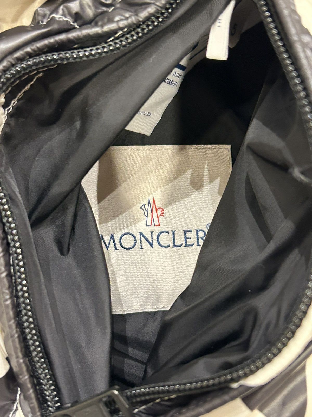 Moncler Moncler Hordelyme Giubbotto Reversible Jacket Size US XXL / EU 58 / 5 - 5 Thumbnail
