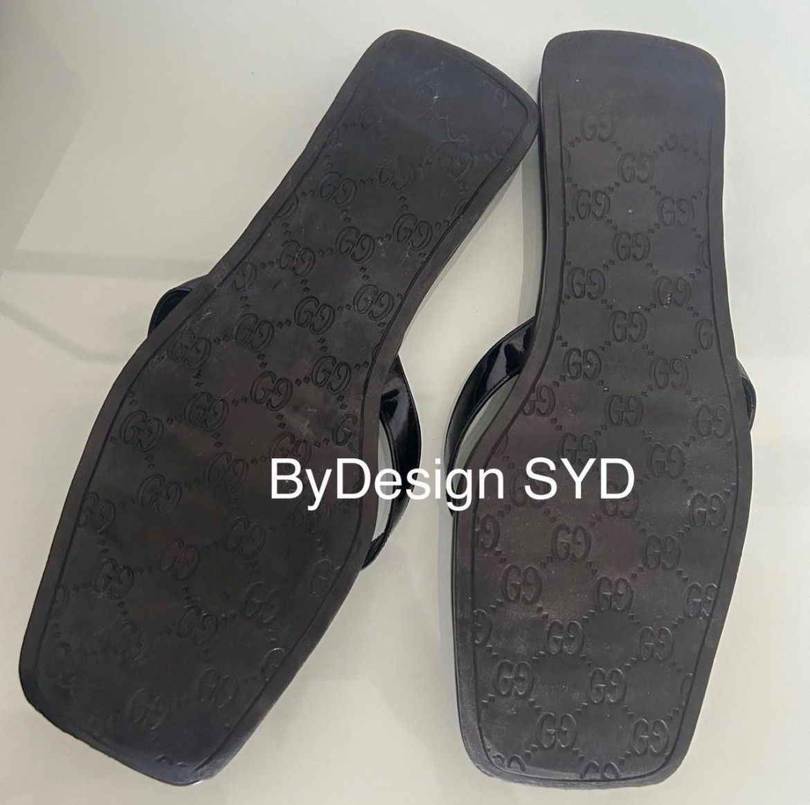 Gucci Gucci GG Monogram Flip Flop Slides w/ Gucci stamped Hardware Size US 9 / IT 39 - 4 Thumbnail