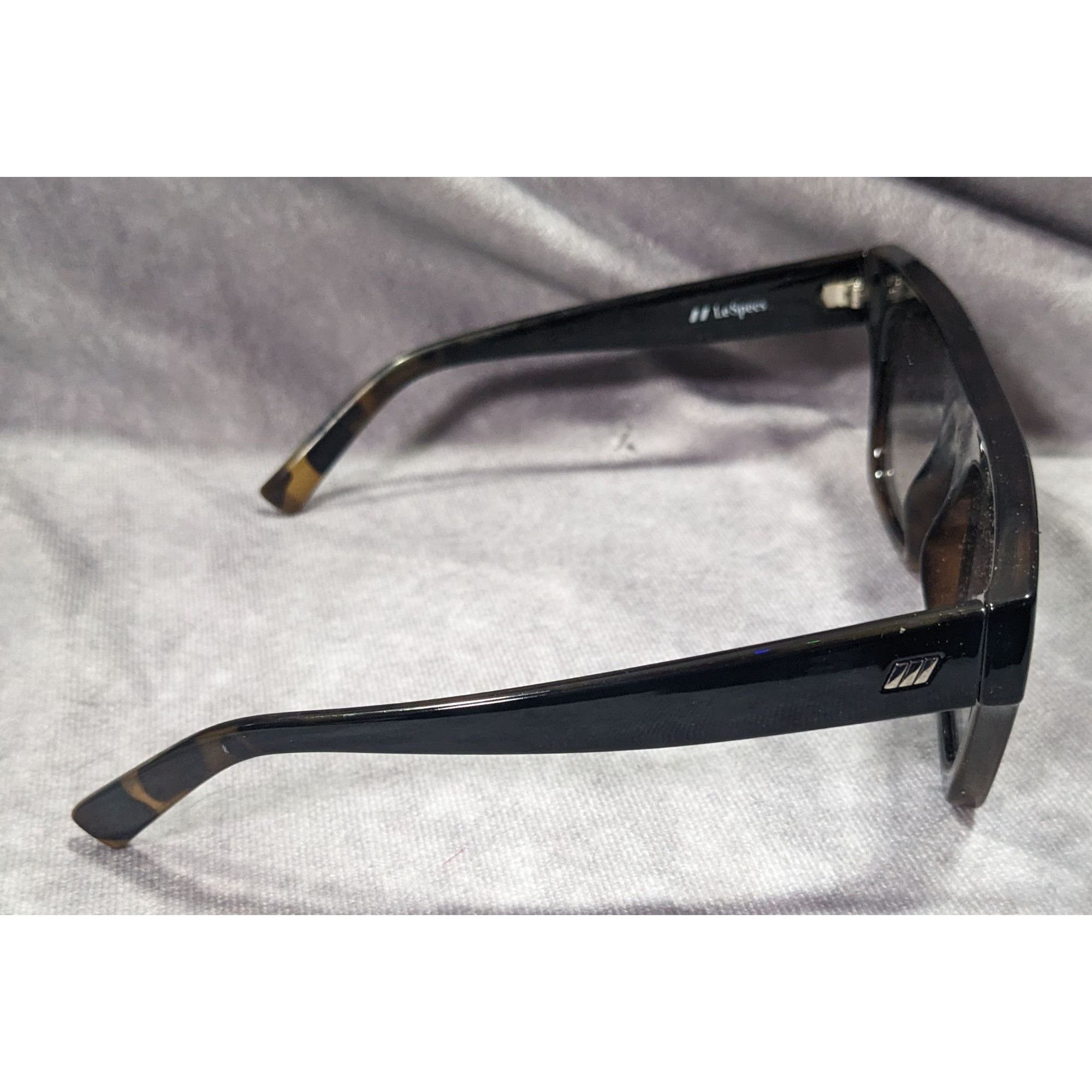 Le Specs Le Specs Subdimension Chunky Retro Tortoise Sunglasses Size ONE SIZE - 3 Thumbnail