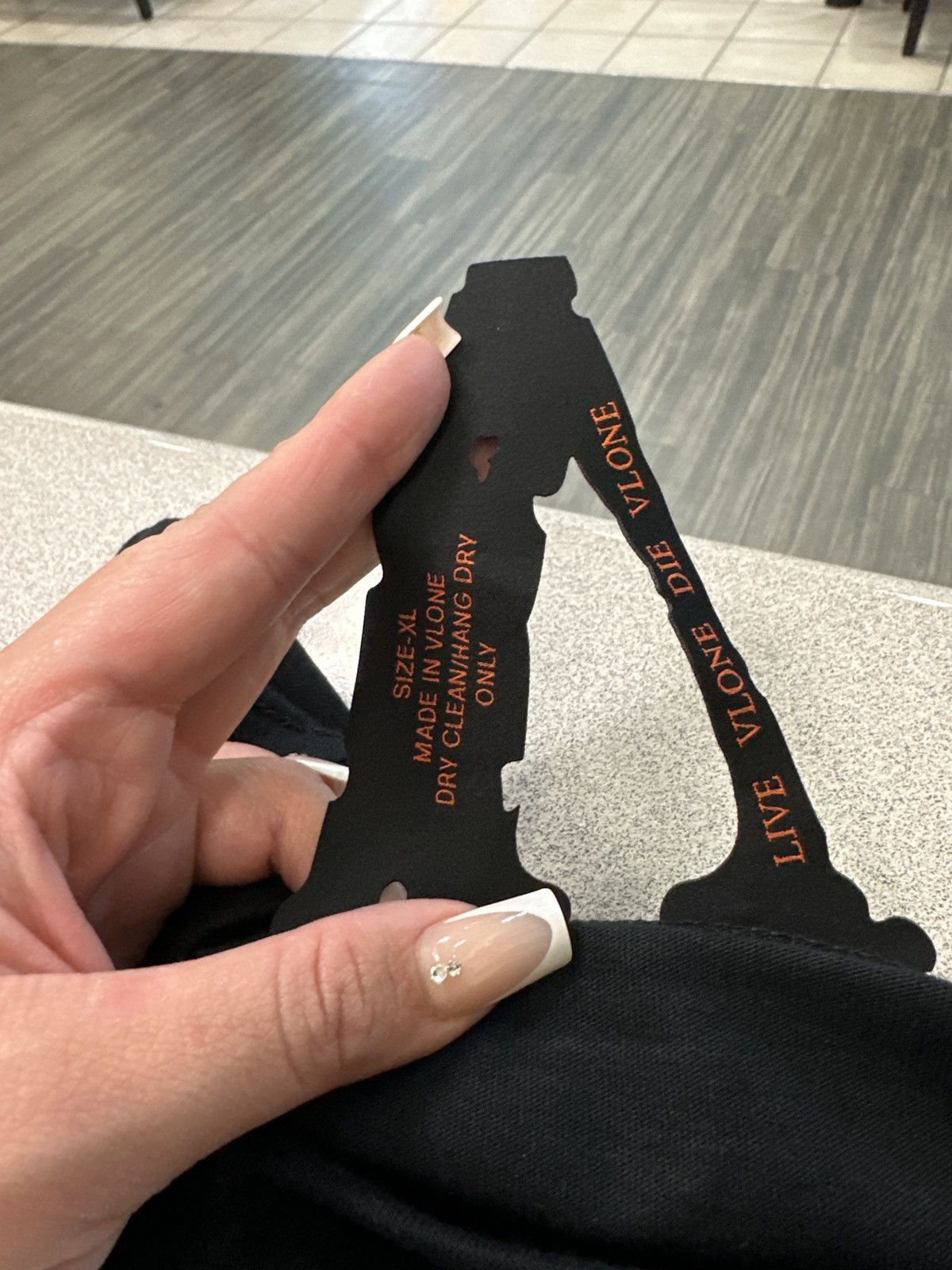 Vlone Vlone Black Vice City Tee Size US XL / EU 56 / 4 - 1 Thumbnail
