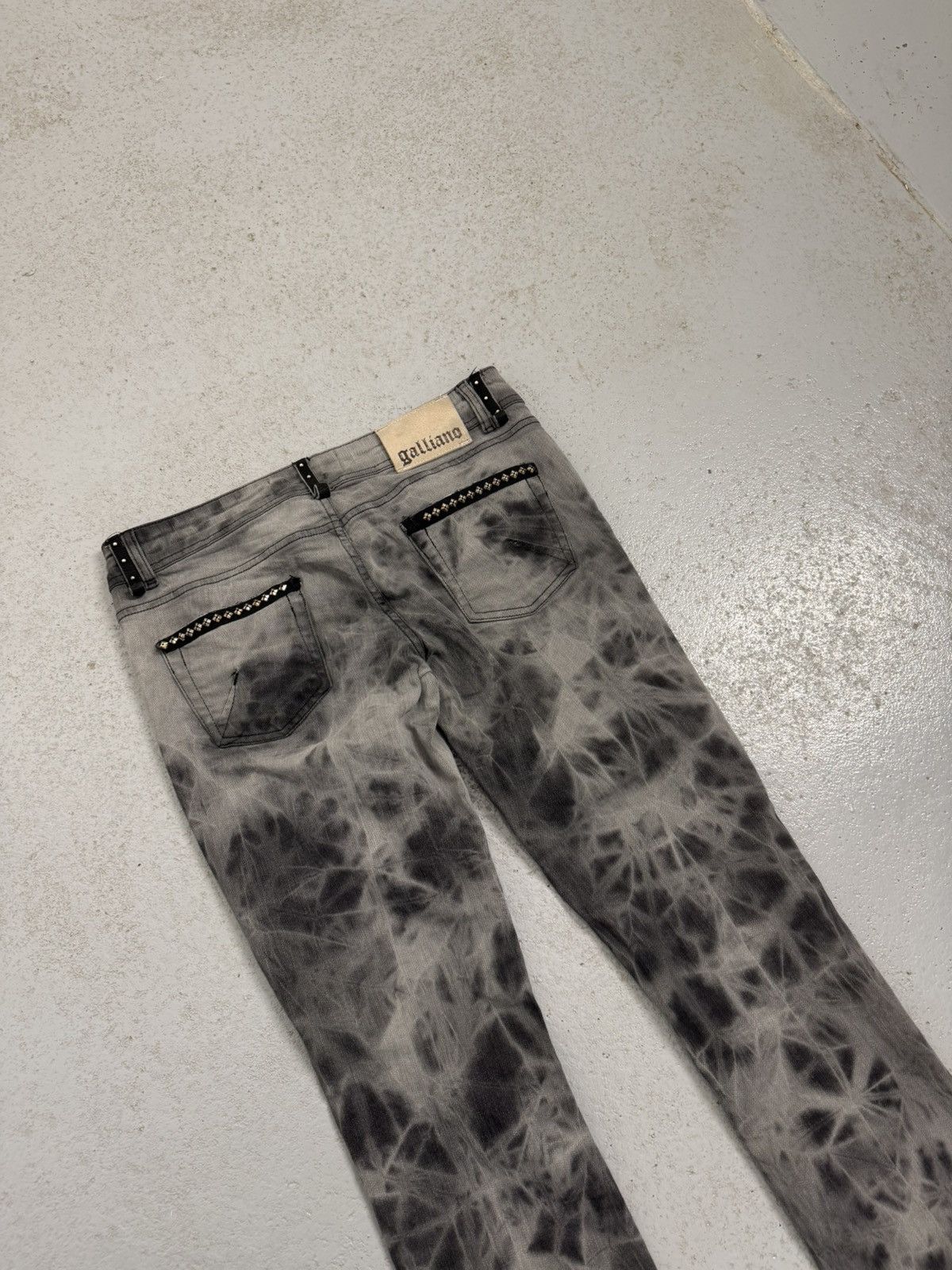 John Galliano Vintage John Galliano Studded Washed Skinny Jeans Unisex Size US 30 / EU 46 - 17 Thumbnail