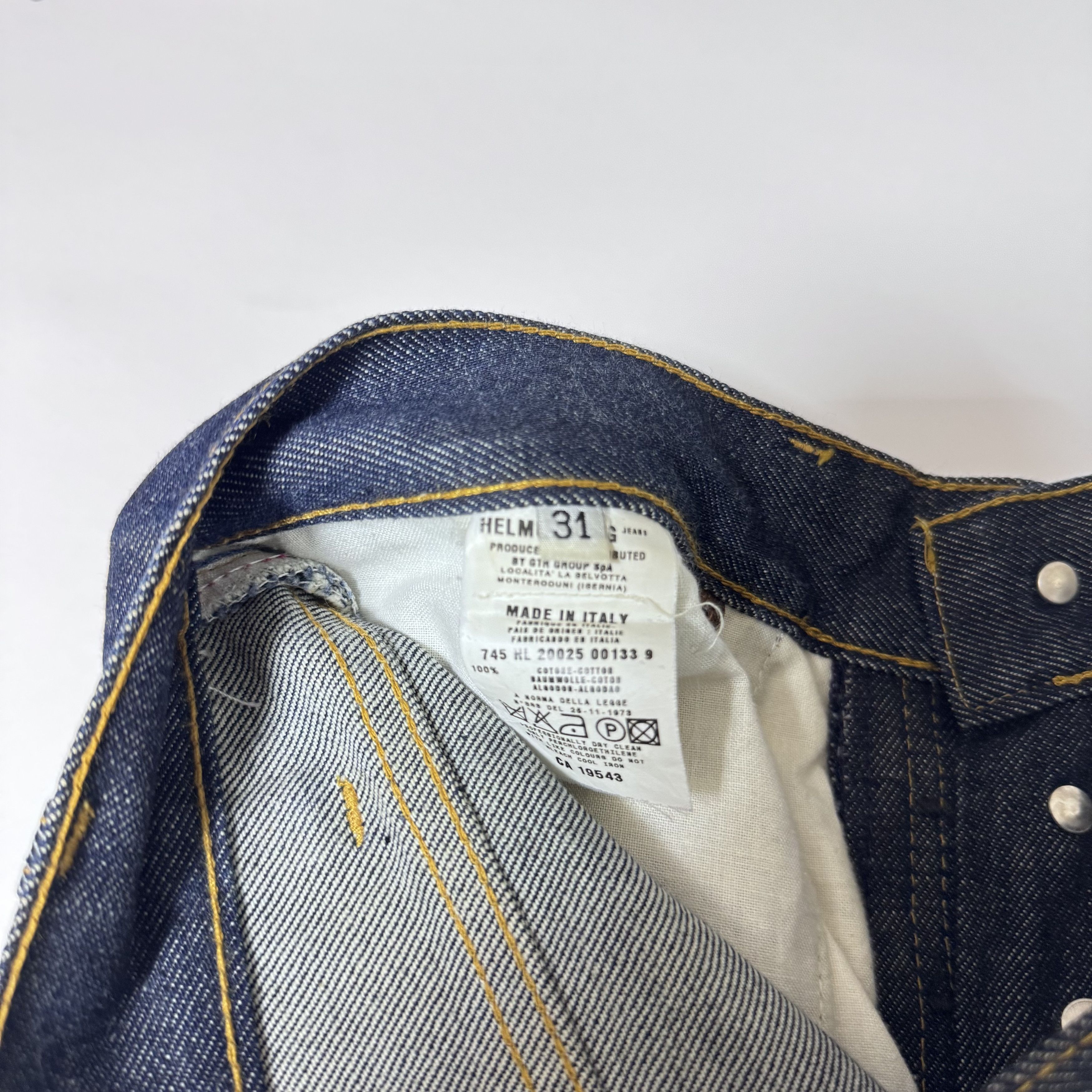 Helmut Lang HELMUT LANG JEANS 31-inch PRODUCED IN 1996 NO-WASH Size US 31 - 5 Thumbnail