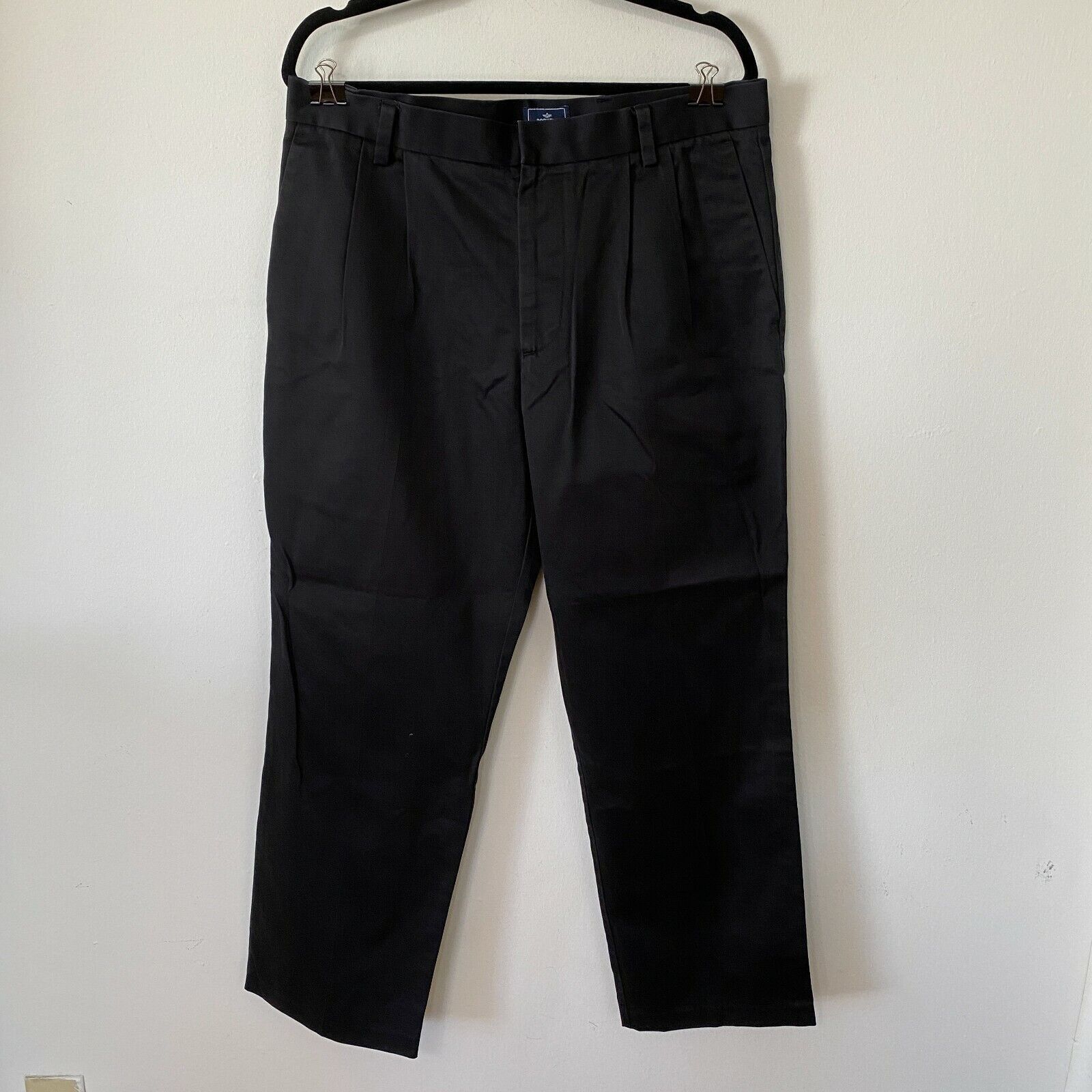 Dockers Dockers D3 Classic Pleated Black Zip Close Casual Trouser Size US 34 / EU 50 - 1 Thumbnail