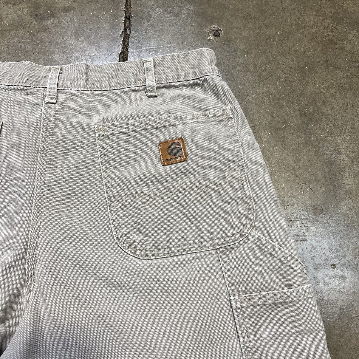Carhartt × Vintage Vintage Y2K Carhartt Carpenter Workwear Shorts Baggy Faded Size US 34 / EU 50 - 5 Thumbnail