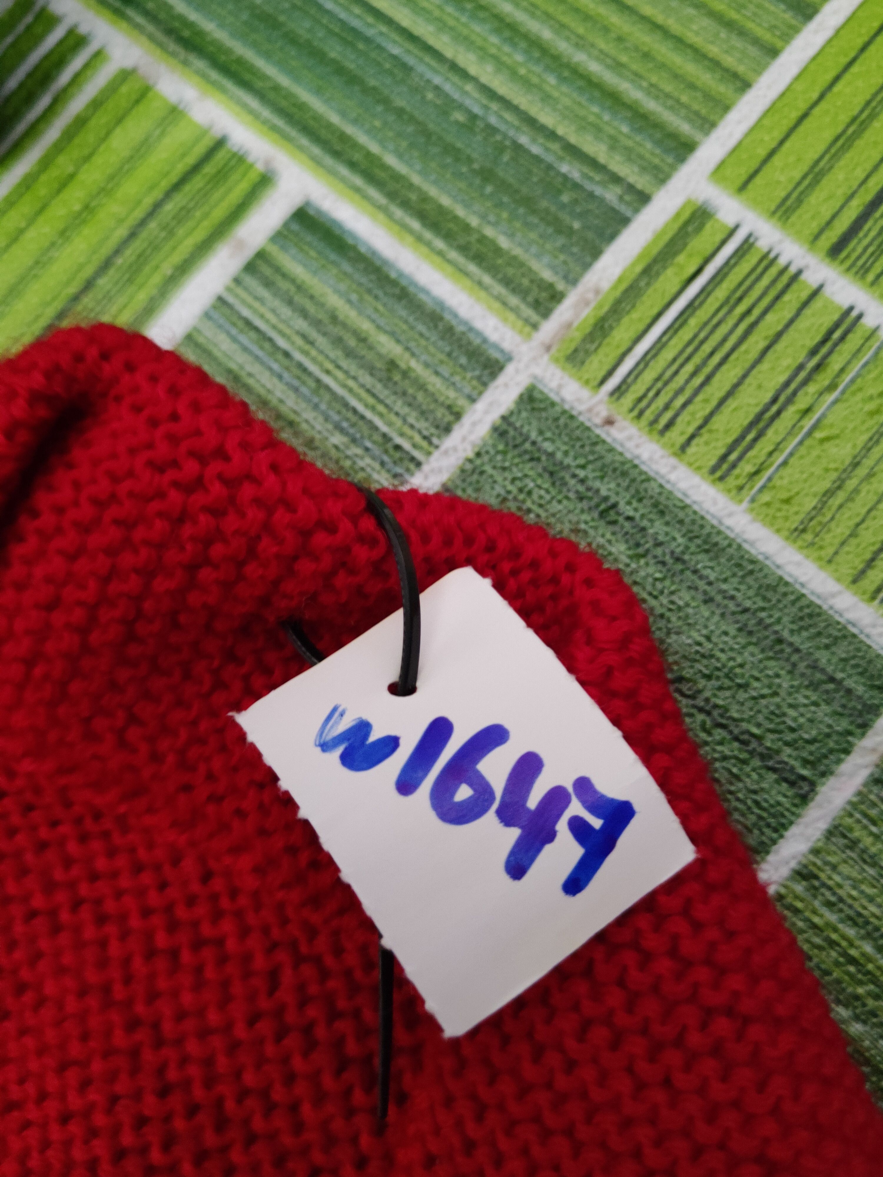 Homespun Knitwear Japan vintage checkered Red Black Knitwear Vests #W1647 Size S / US 4 / IT 40 - 10 Thumbnail