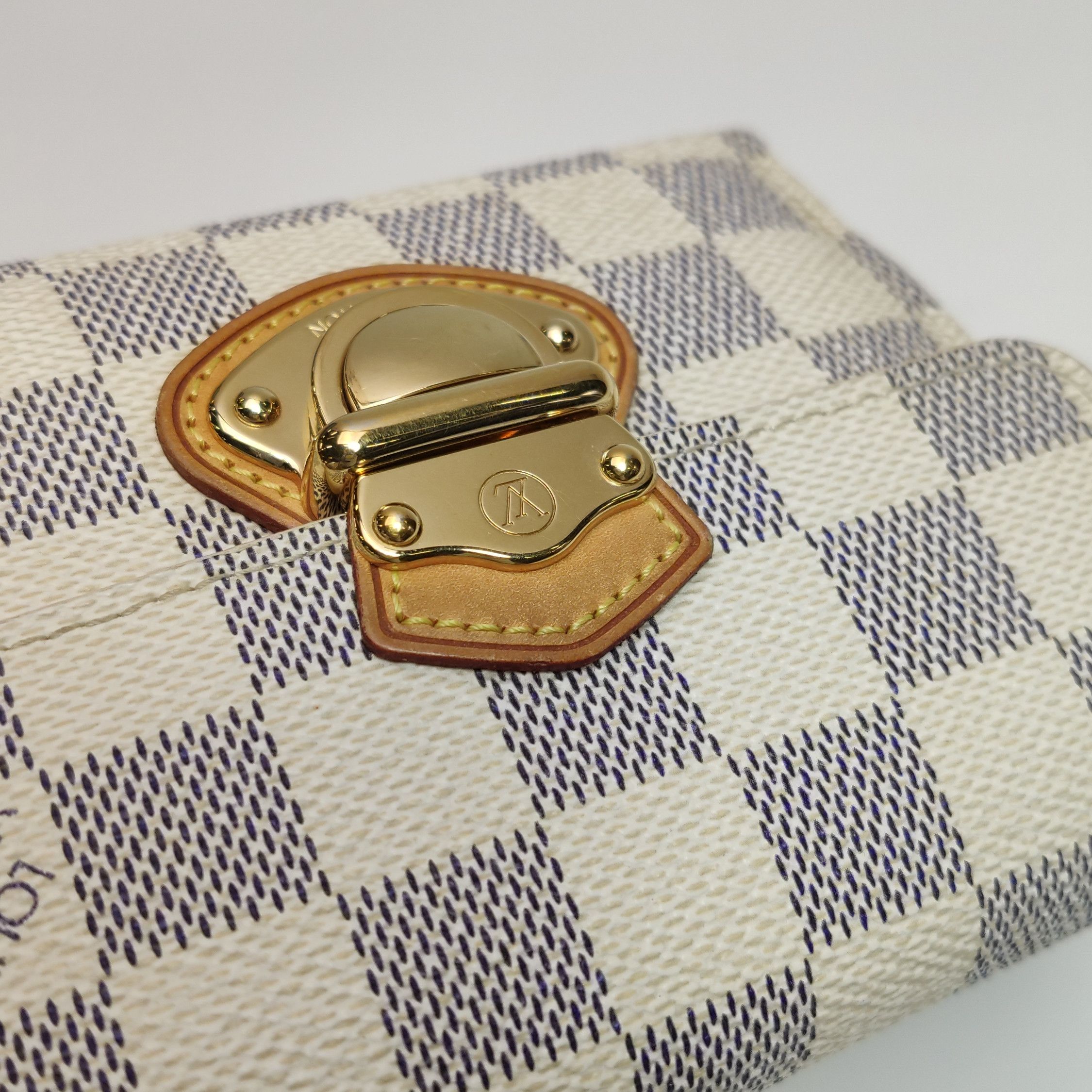 Louis Vuitton Louis Vuitton (LV) Joey vegetable tanned leather checkerboa Size ONE SIZE - 2 Thumbnail