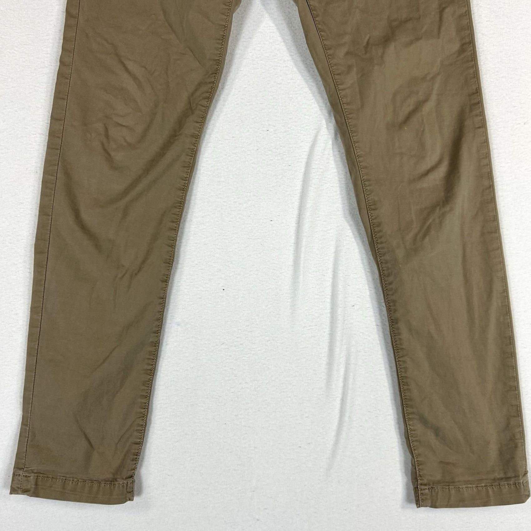American Eagle Outfitters American Eagle Slim Taper Khaki Pants Men's 29x32 Beige Chino AEO Size US 29 - 4 Thumbnail
